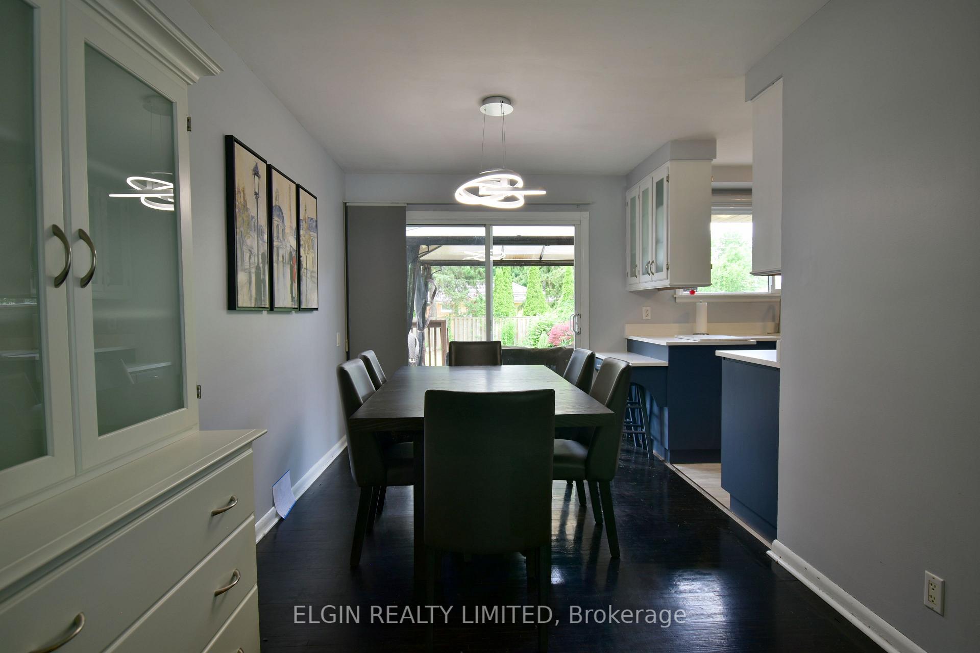 Photo 7 of 215 First Avenue, St. Thomas — HOMEH