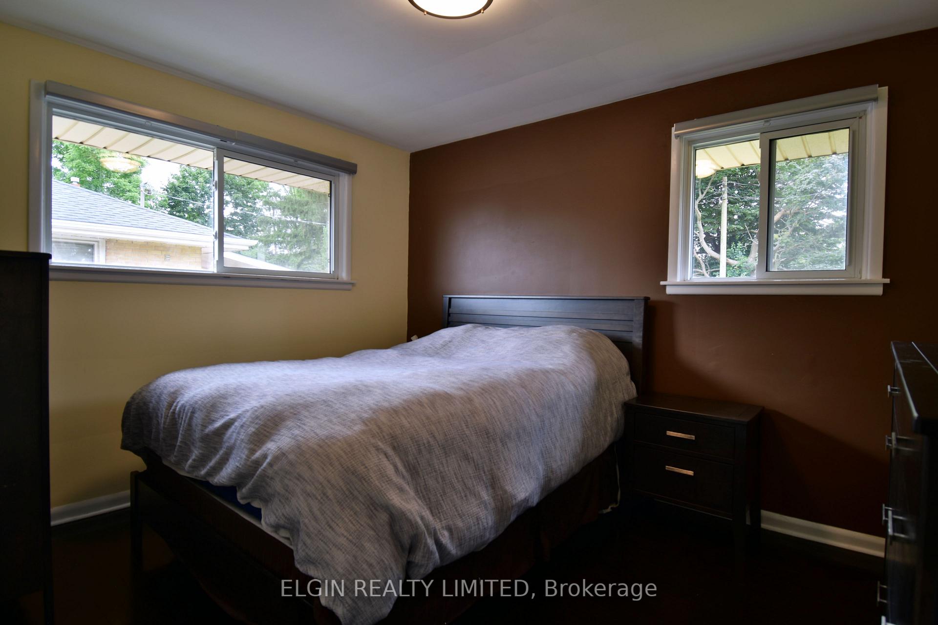 Photo 16 of 215 First Avenue, St. Thomas — HOMEH