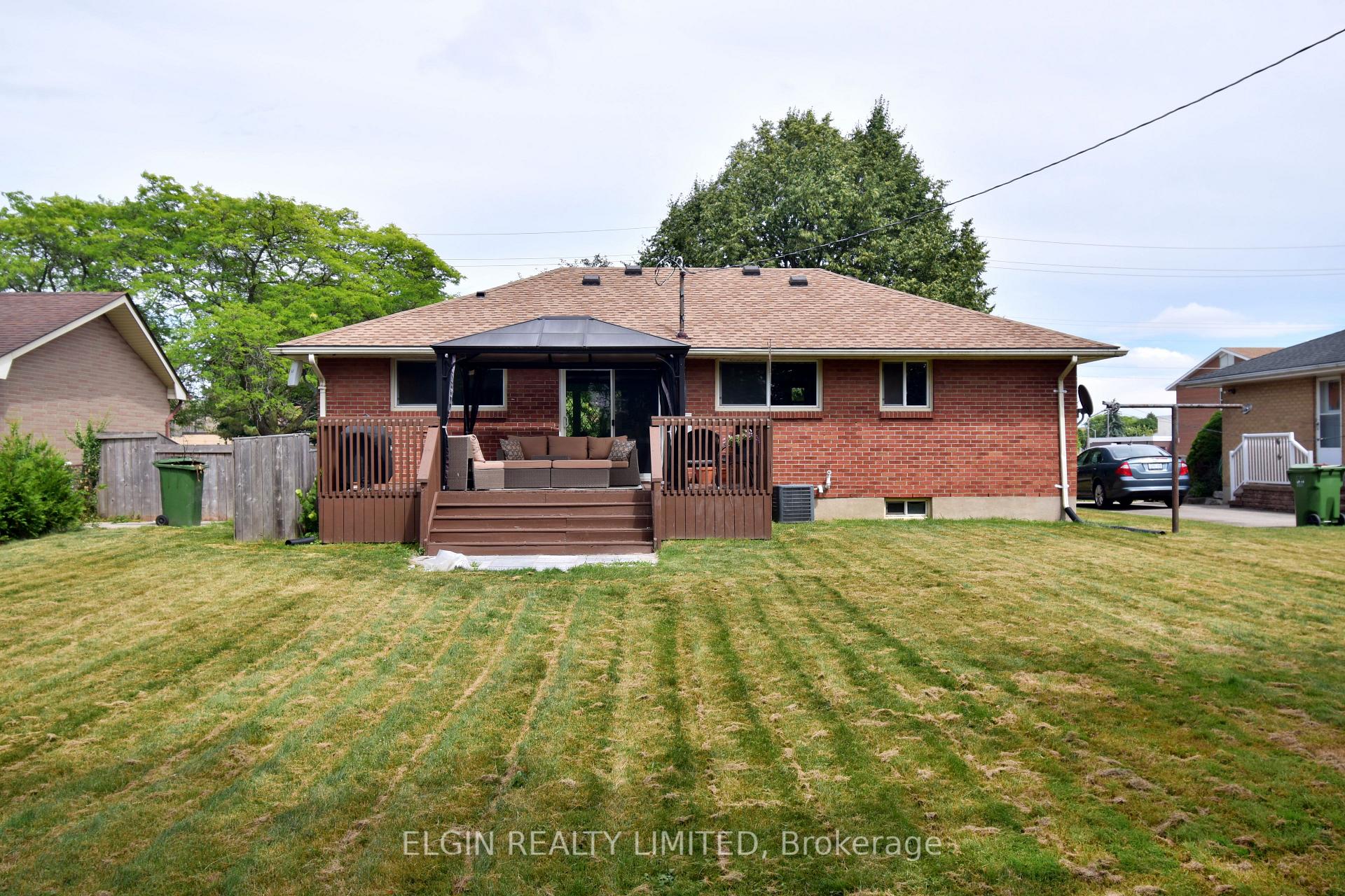 Photo 29 of 215 First Avenue, St. Thomas — HOMEH
