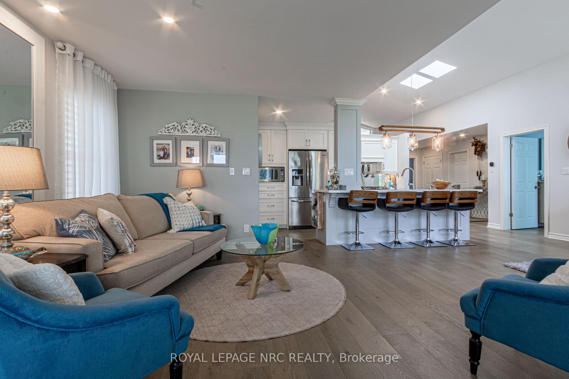 Photo 12 of 123 Arthur Street, St. Catharines, Lakeshore — HOMEH