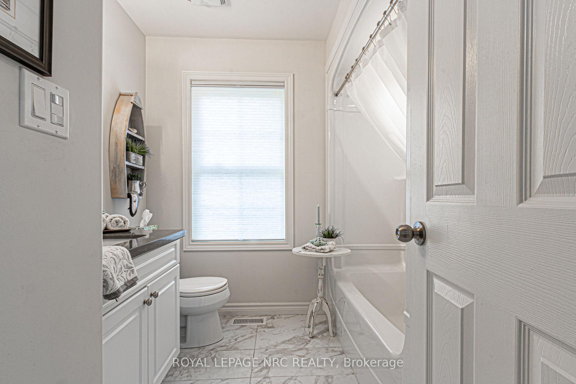 Photo 14 of 123 Arthur Street, St. Catharines, Lakeshore — HOMEH