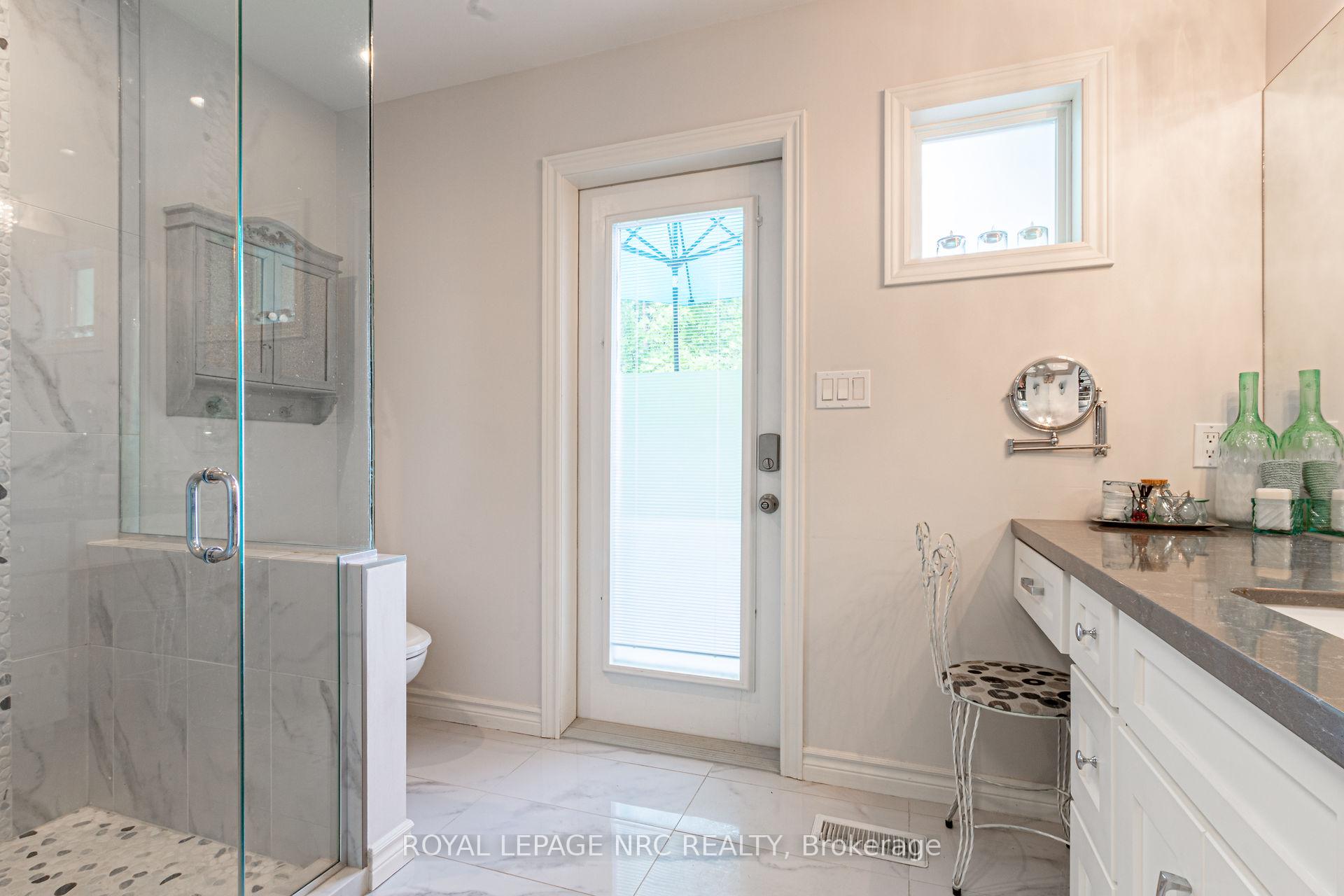Photo 16 of 123 Arthur Street, St. Catharines, Lakeshore — HOMEH