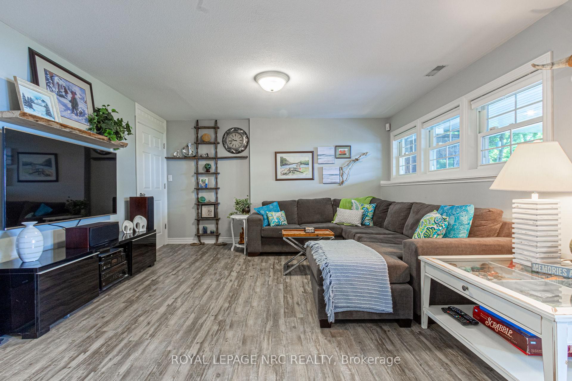 Photo 21 of 123 Arthur Street, St. Catharines, Lakeshore — HOMEH
