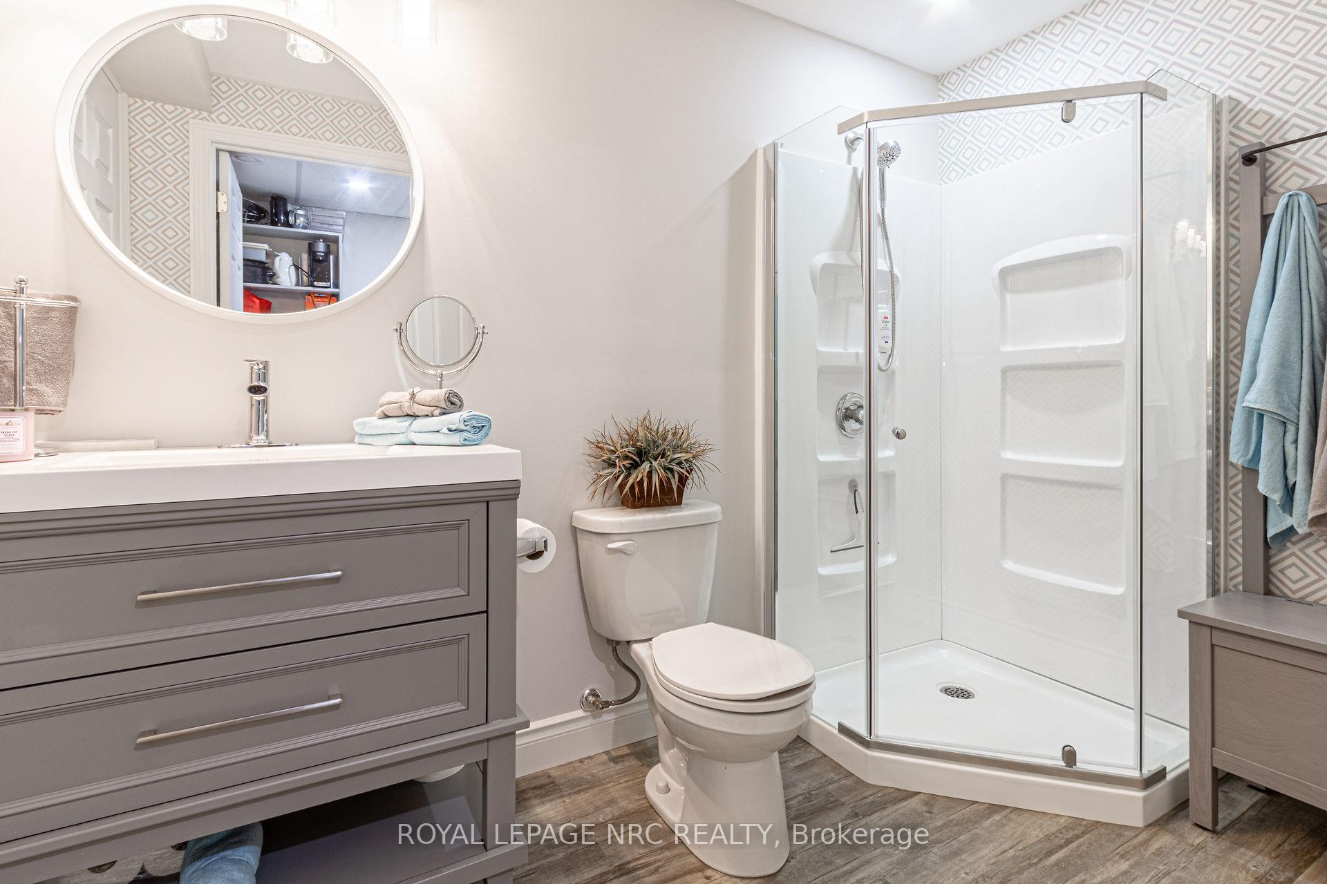 Photo 28 of 123 Arthur Street, St. Catharines, Lakeshore — HOMEH