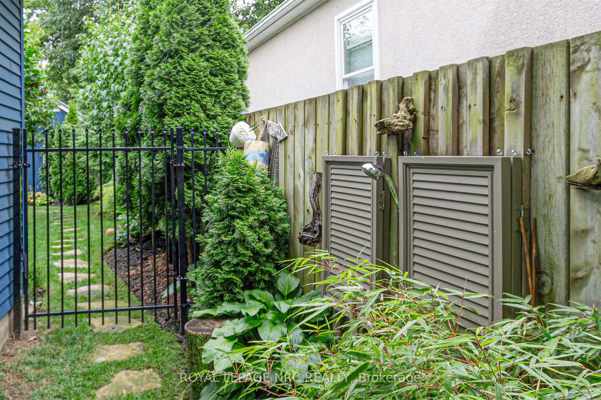 Photo 32 of 123 Arthur Street, St. Catharines, Lakeshore — HOMEH