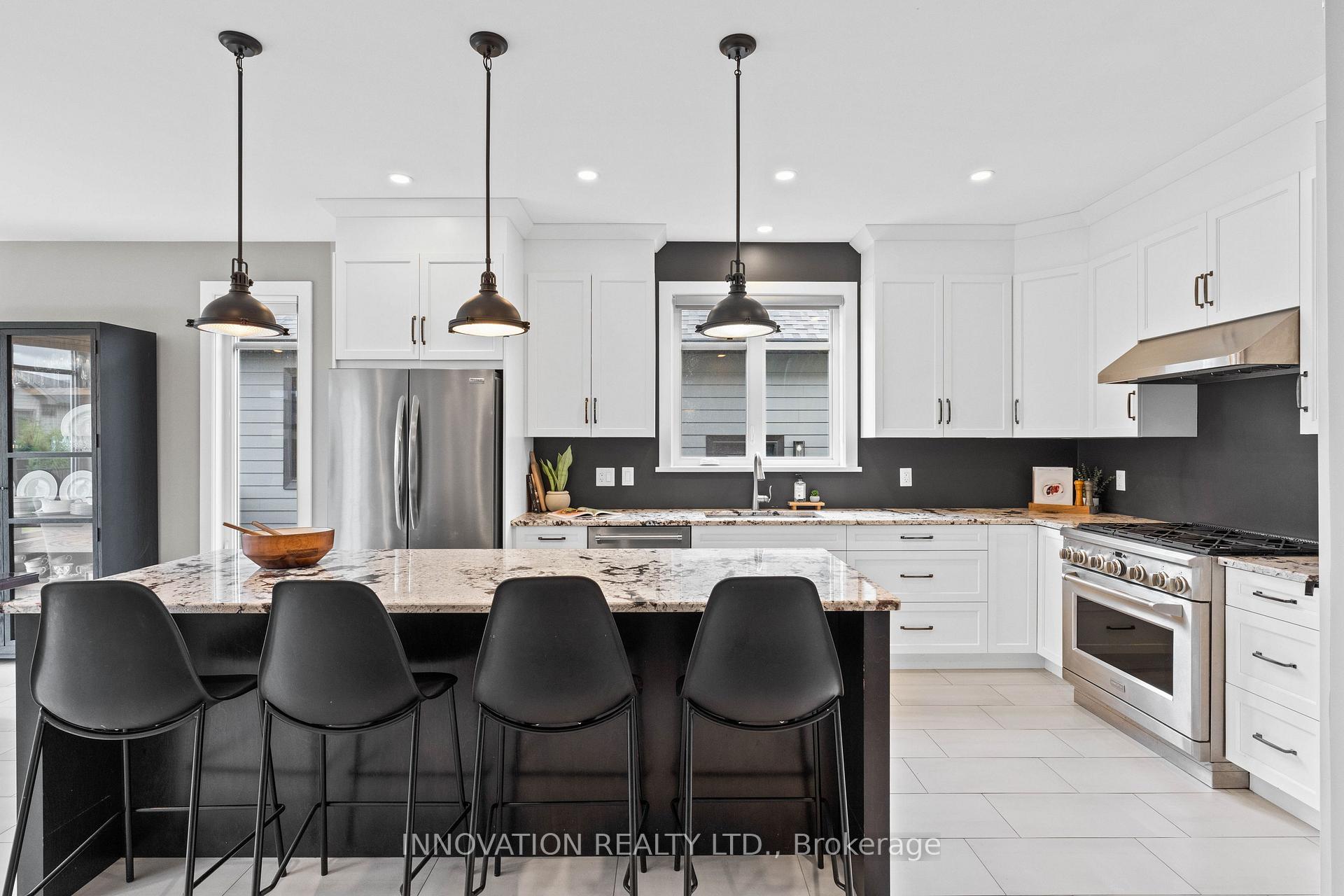 Photo 4 of 65 Bald Eagle Crescent, Ottawa, Richmond — HOMEH