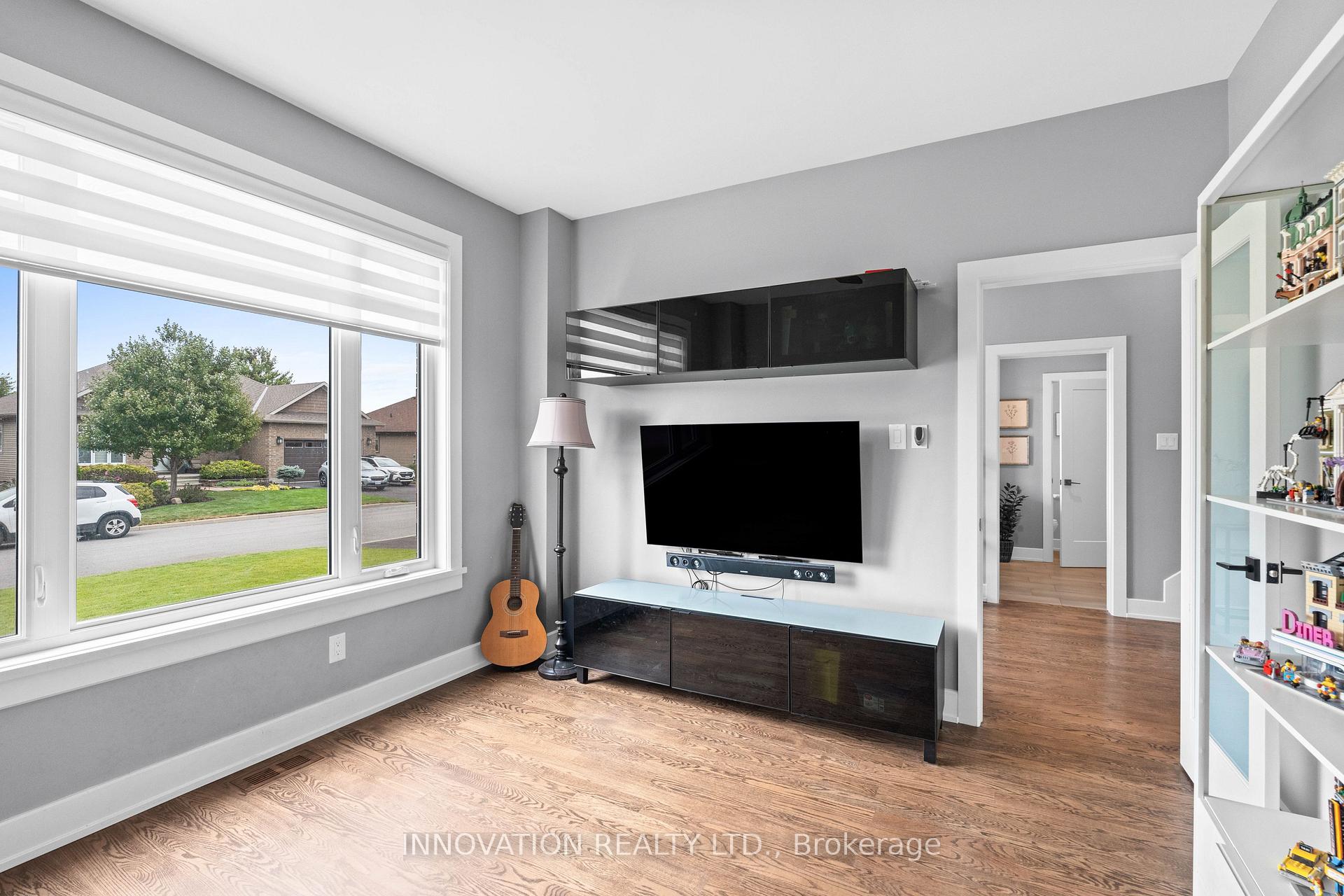 Photo 12 of 65 Bald Eagle Crescent, Ottawa, Richmond — HOMEH