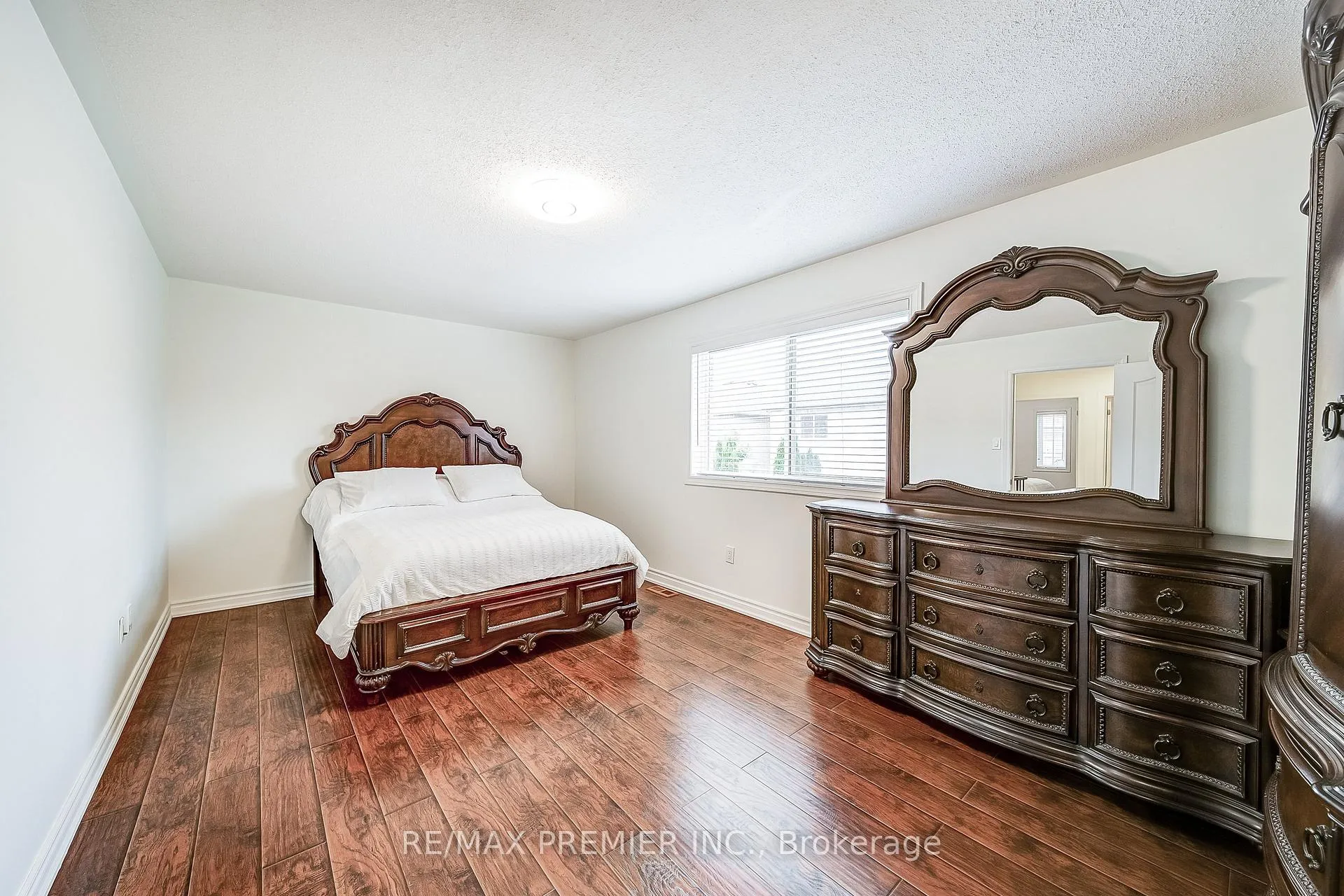 Photo 22 of 22 Canvasback Drive, Vaughan, Vellore Village — HOMEH