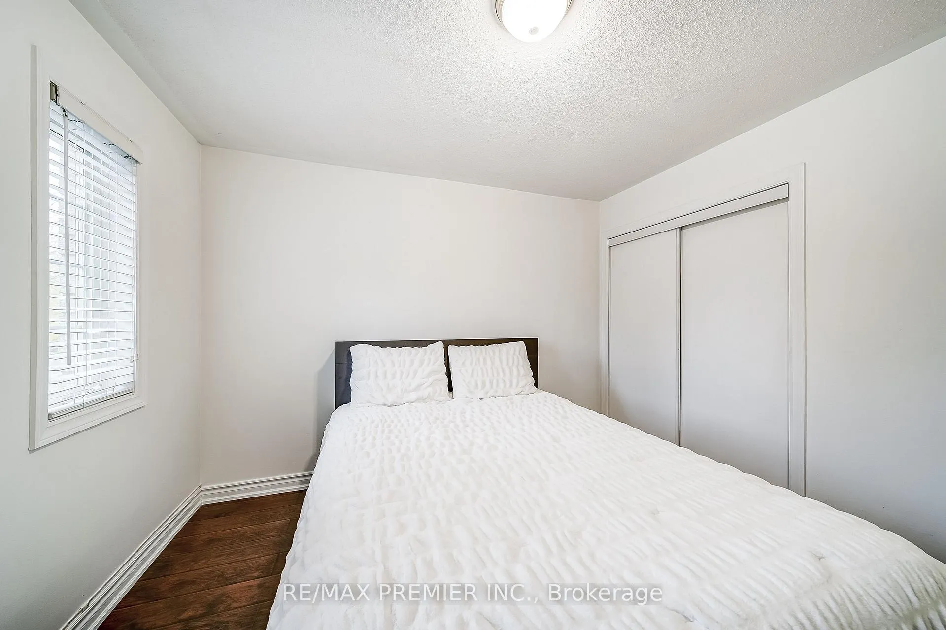 Photo 34 of 22 Canvasback Drive, Vaughan, Vellore Village — HOMEH