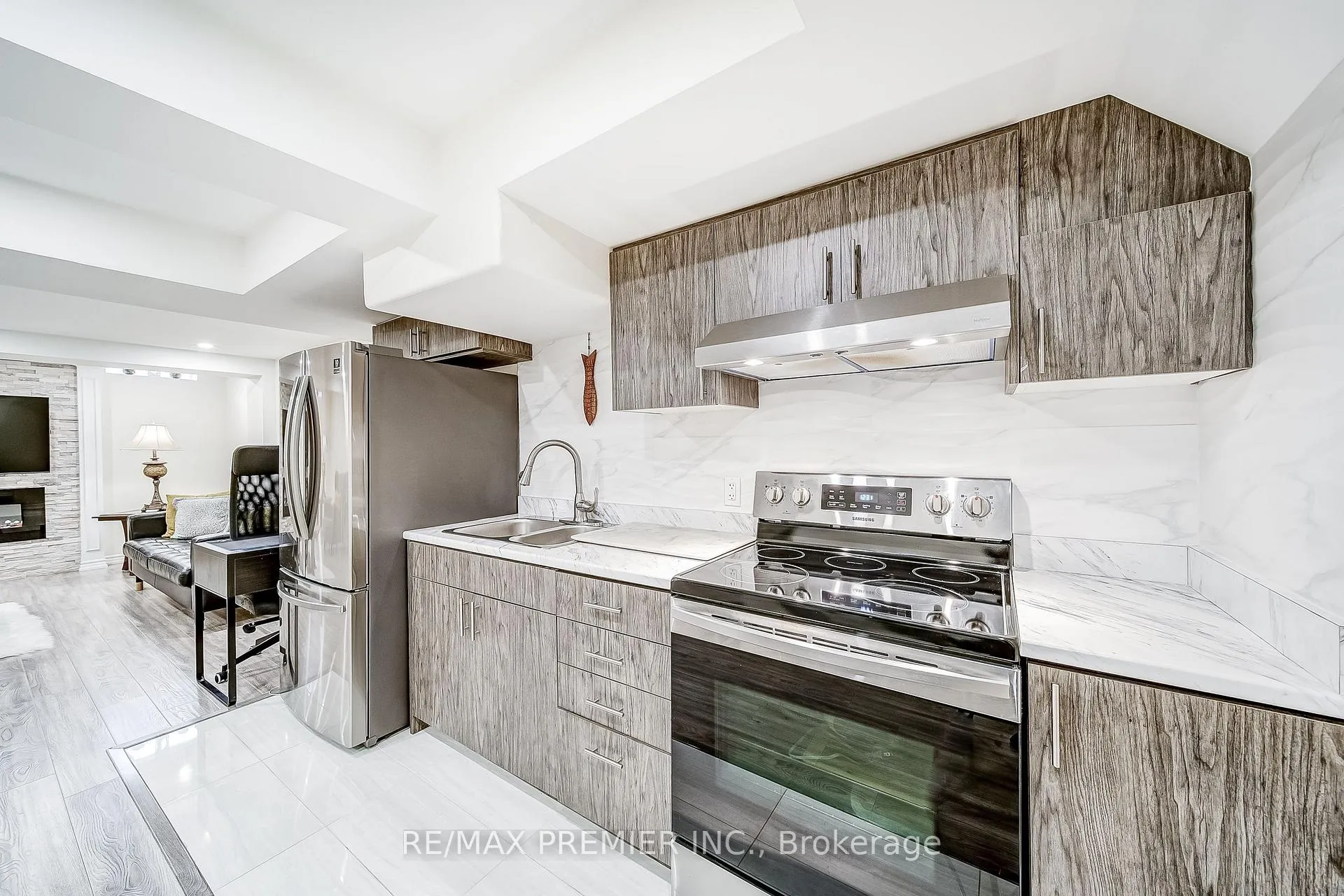 Photo 36 of 22 Canvasback Drive, Vaughan, Vellore Village — HOMEH