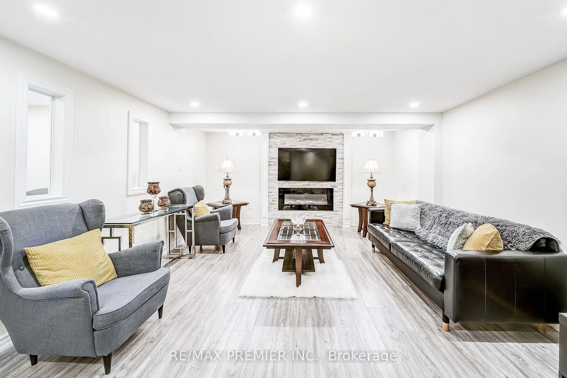 Photo 37 of 22 Canvasback Drive, Vaughan, Vellore Village — HOMEH