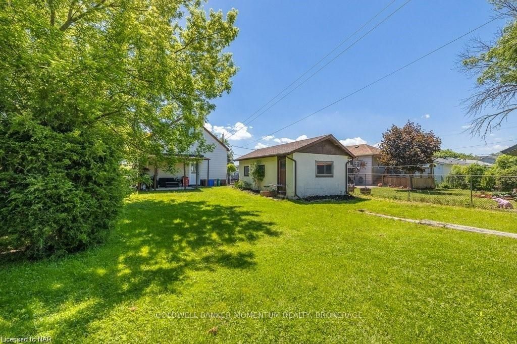 Photo 36 of 3 Ivy Avenue, St. Catharines, Secord Woods — HOMEH