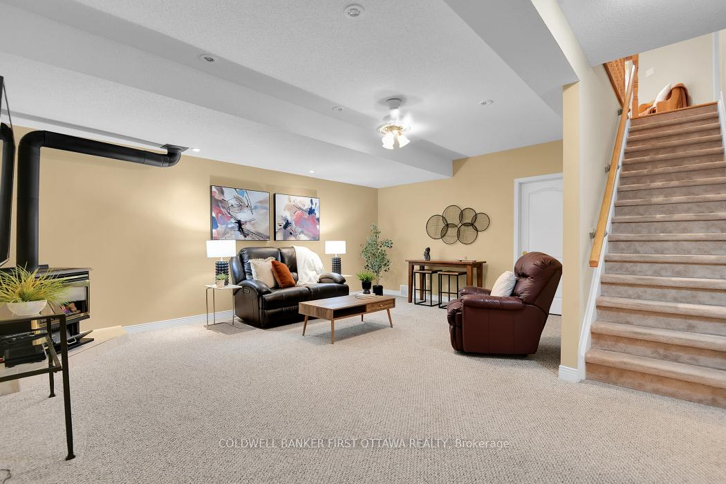 Photo 26 of 39 Sable Run Drive, Ottawa, Stittsville (Central) — HOMEH