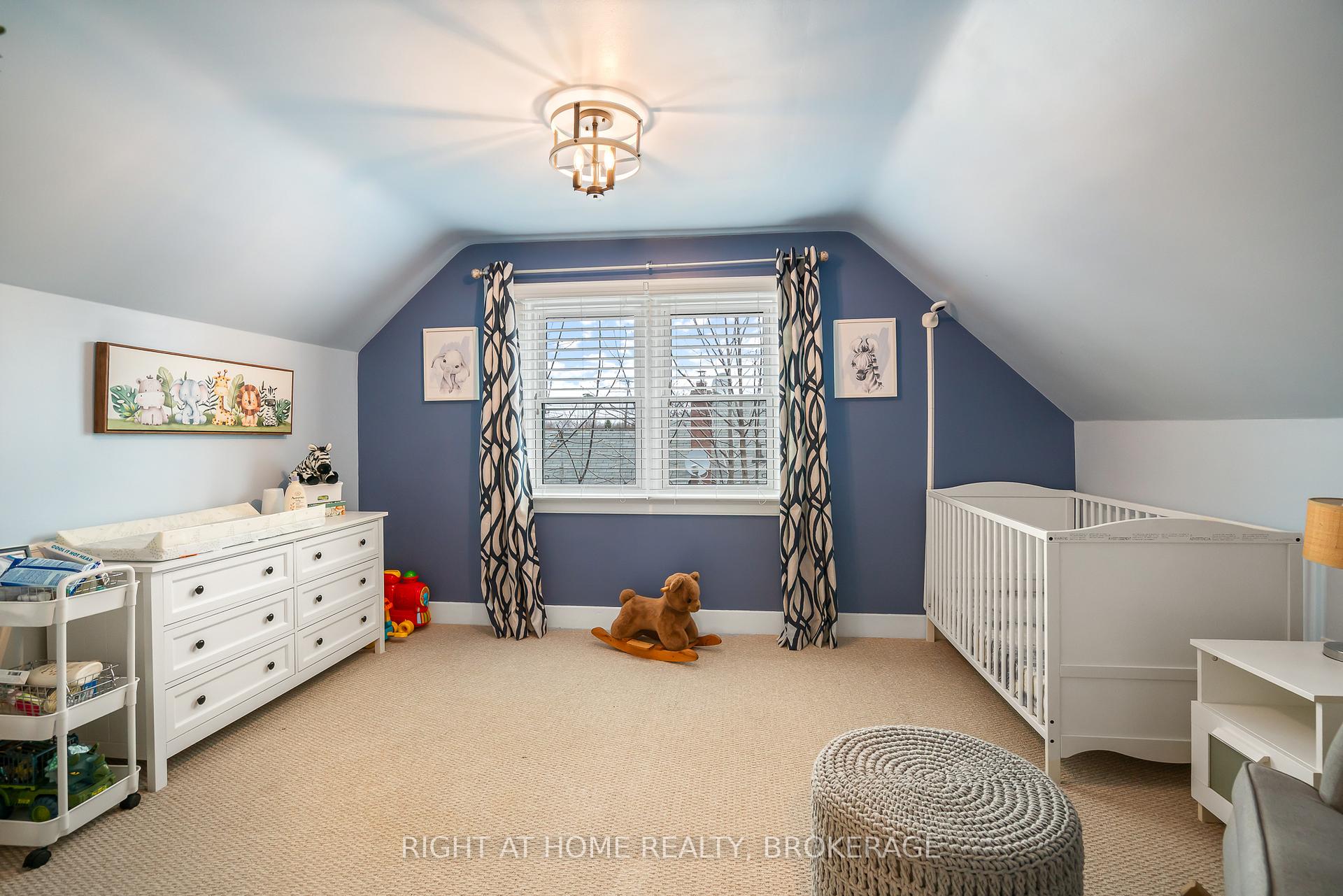 Photo 23 of 490 Geneva Street, St. Catharines, Vine/Linwell — HOMEH