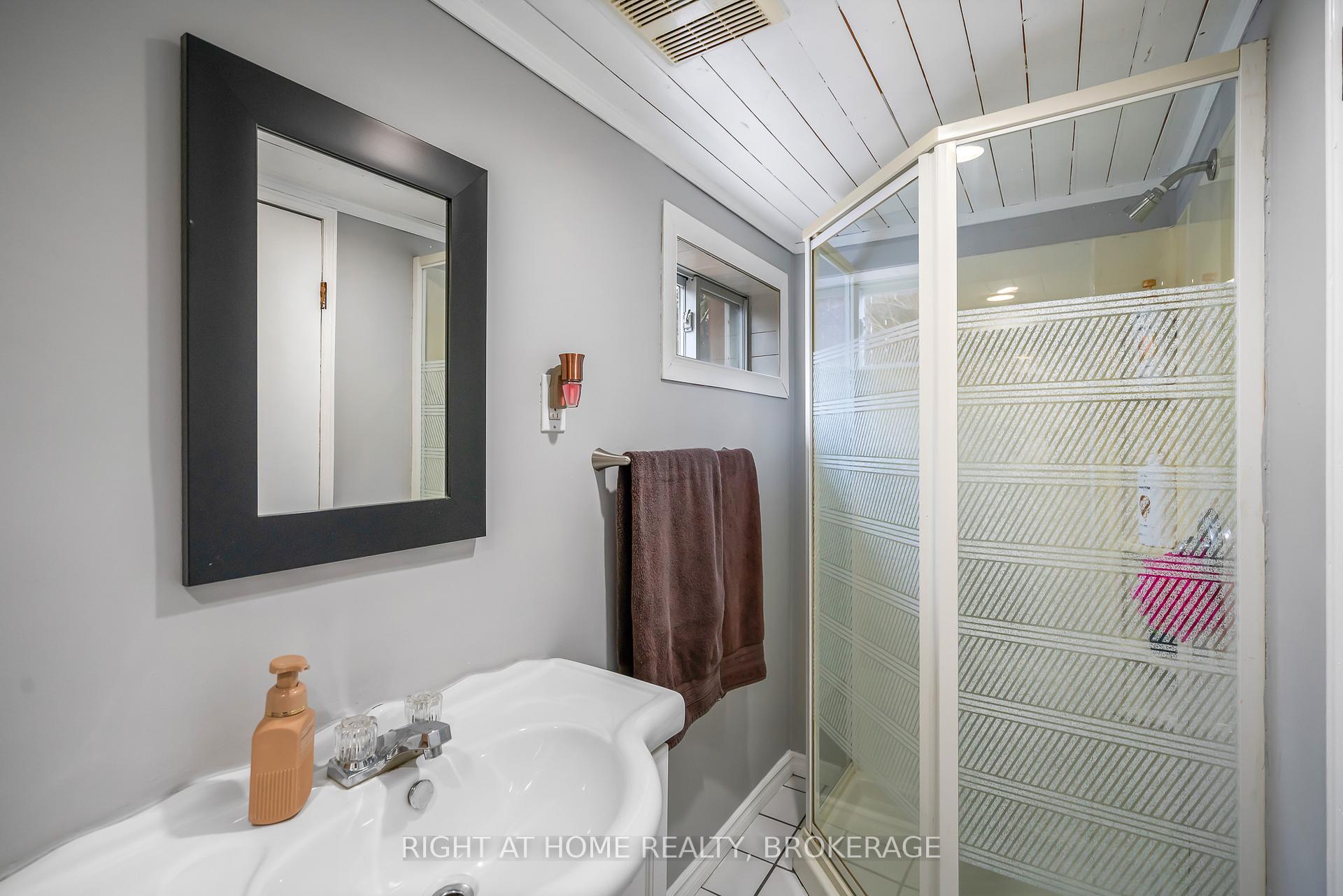 Photo 28 of 490 Geneva Street, St. Catharines, Vine/Linwell — HOMEH