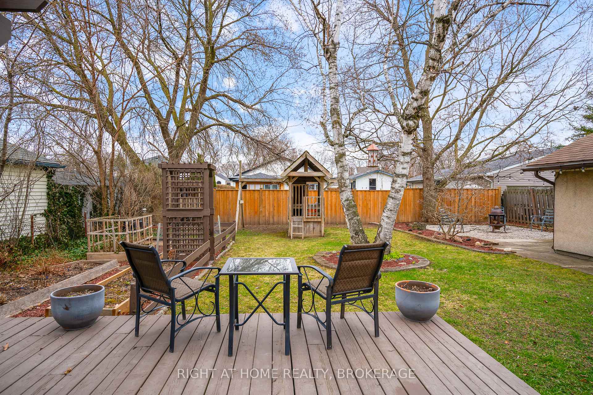 Photo 35 of 490 Geneva Street, St. Catharines, Vine/Linwell — HOMEH