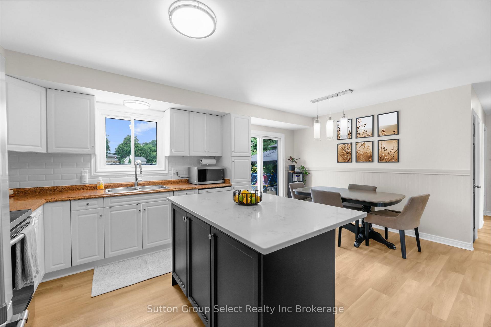 Photo 8 of 25 Laurier Road, St. Thomas — HOMEH
