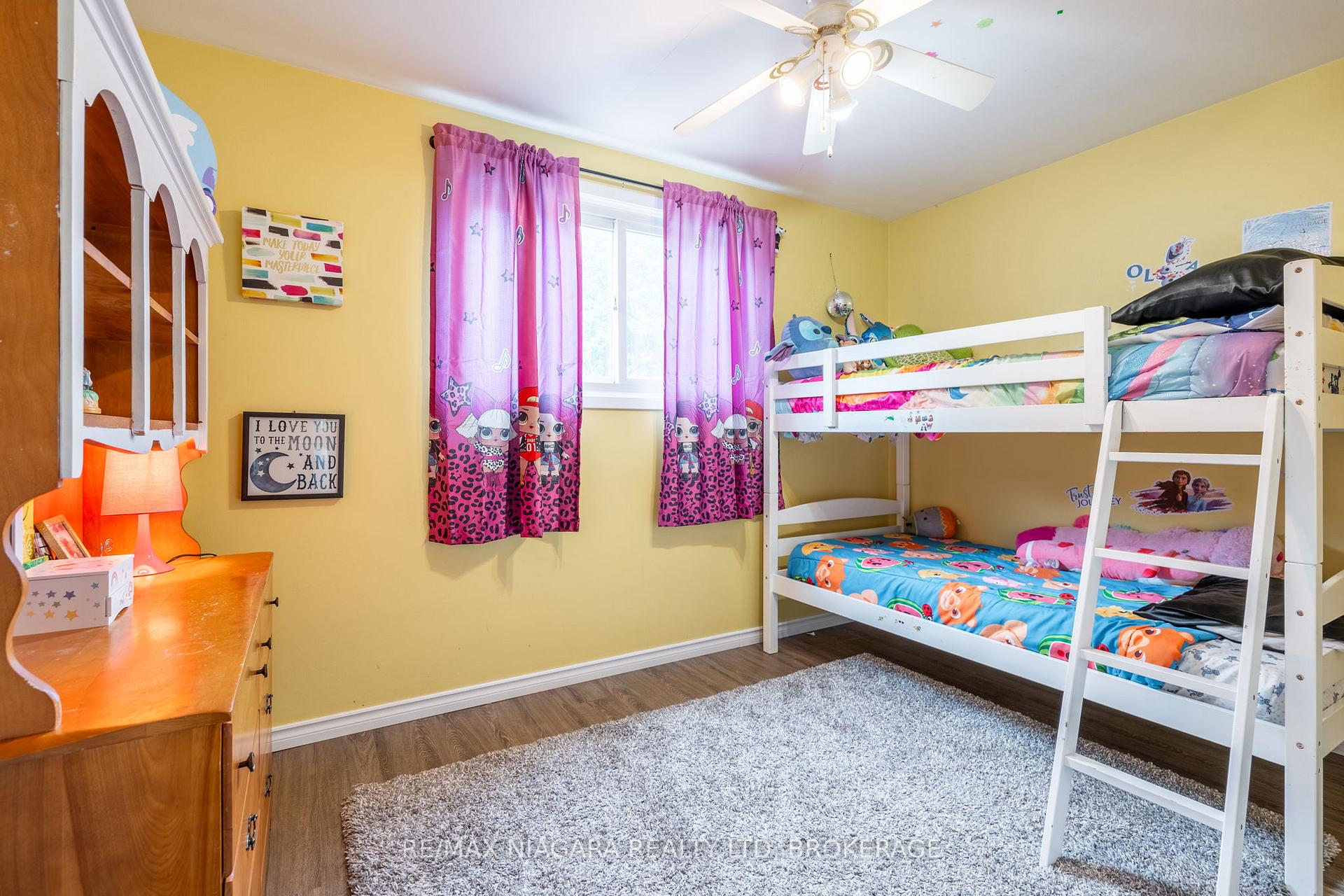 Photo 18 of 7 Royal Oak Drive, St. Catharines, Martindale Pond — HOMEH