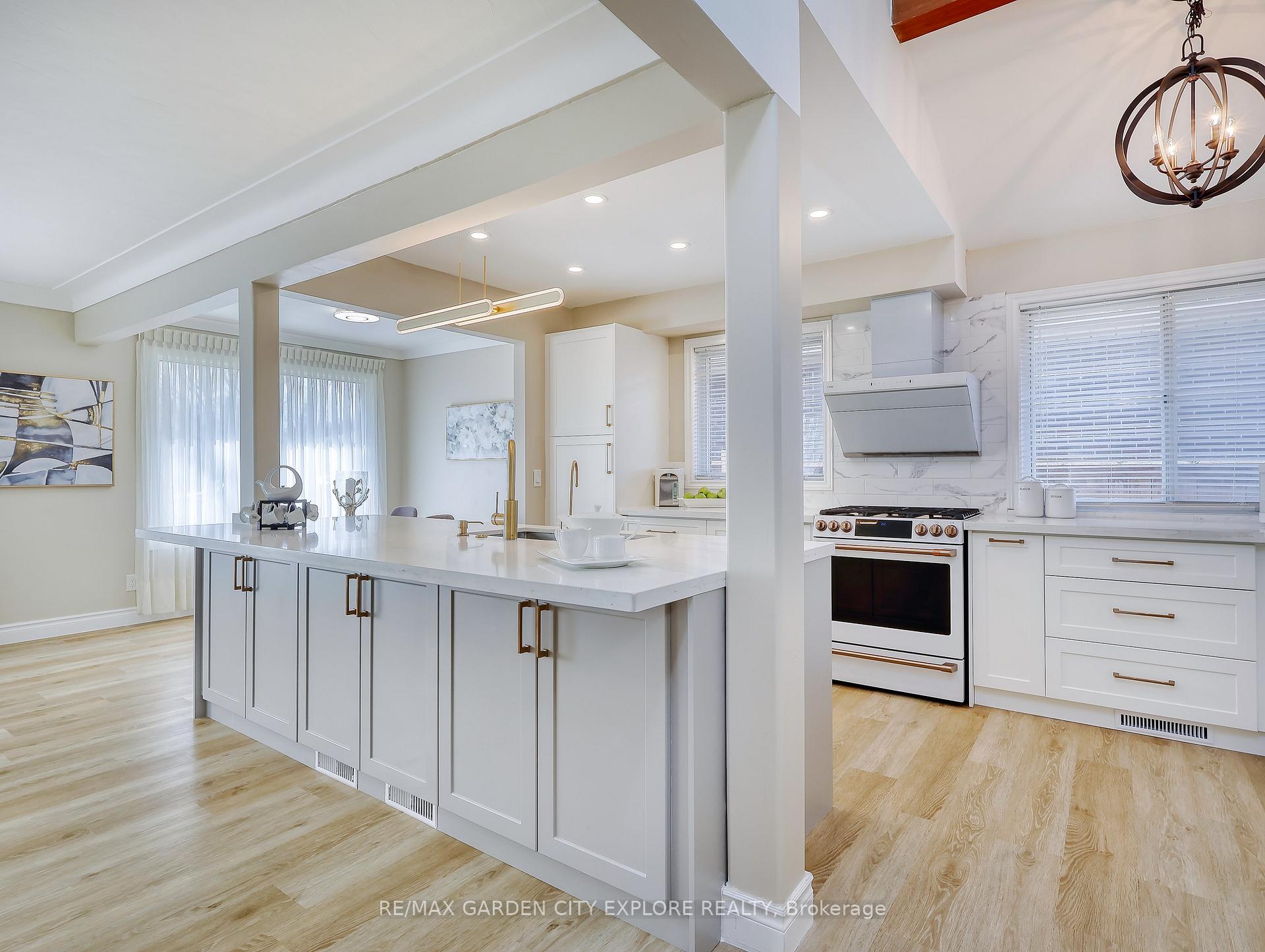 Photo 12 of 12 Frontenac Drive, St. Catharines, Vine/Linwell — HOMEH