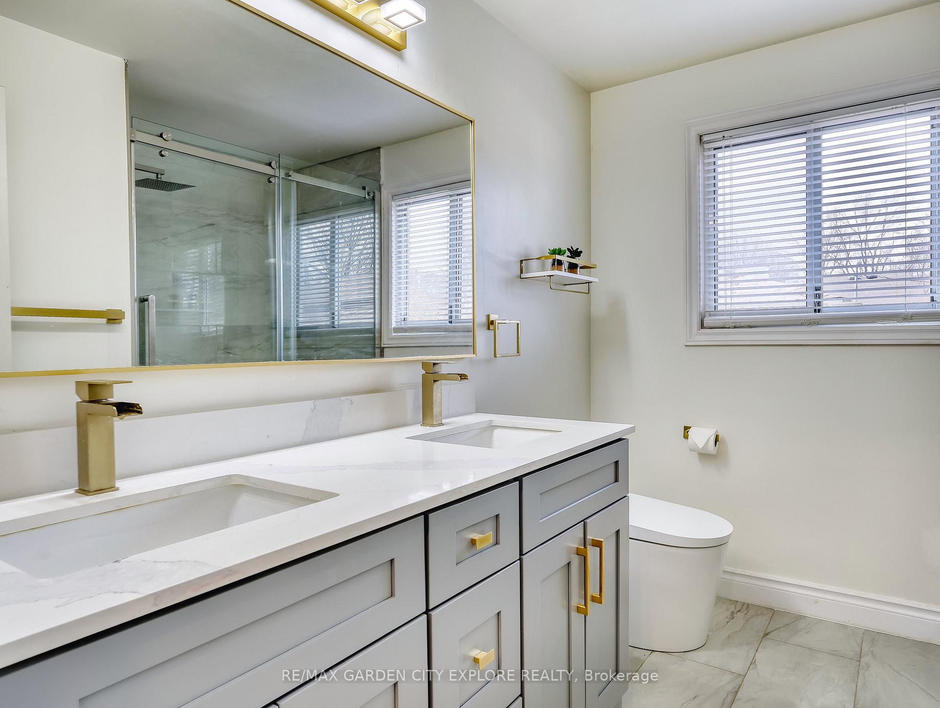 Photo 25 of 12 Frontenac Drive, St. Catharines, Vine/Linwell — HOMEH