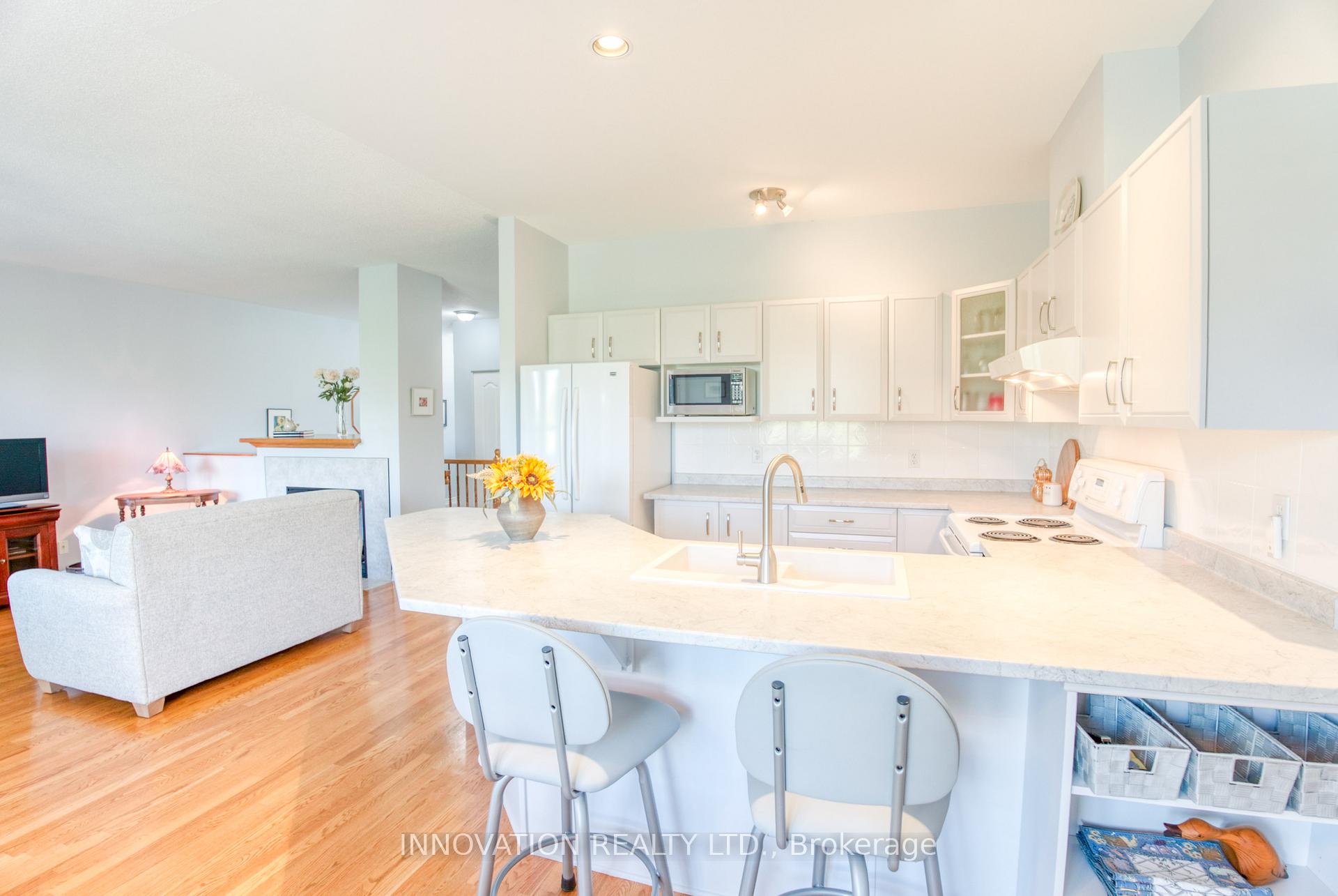 Photo 15 of 13 Eileen Crescent, Ottawa, Stittsville (Central) — HOMEH