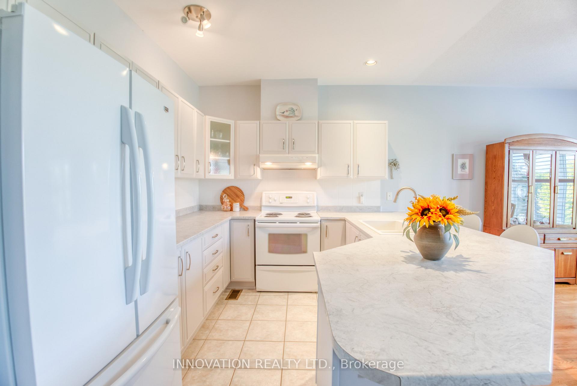 Photo 16 of 13 Eileen Crescent, Ottawa, Stittsville (Central) — HOMEH