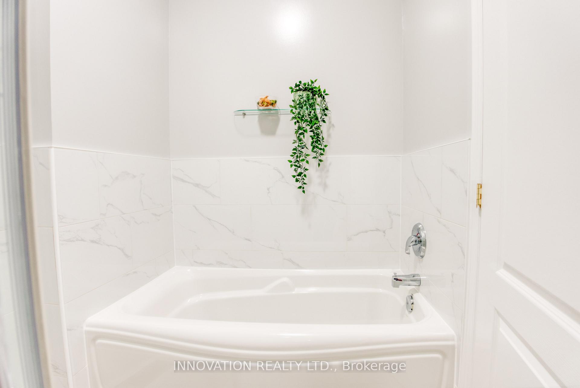 Photo 24 of 13 Eileen Crescent, Ottawa, Stittsville (Central) — HOMEH