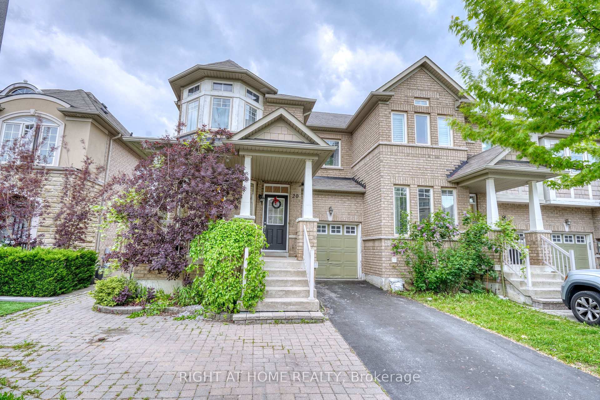 Front of 20 Seiffer Crescent