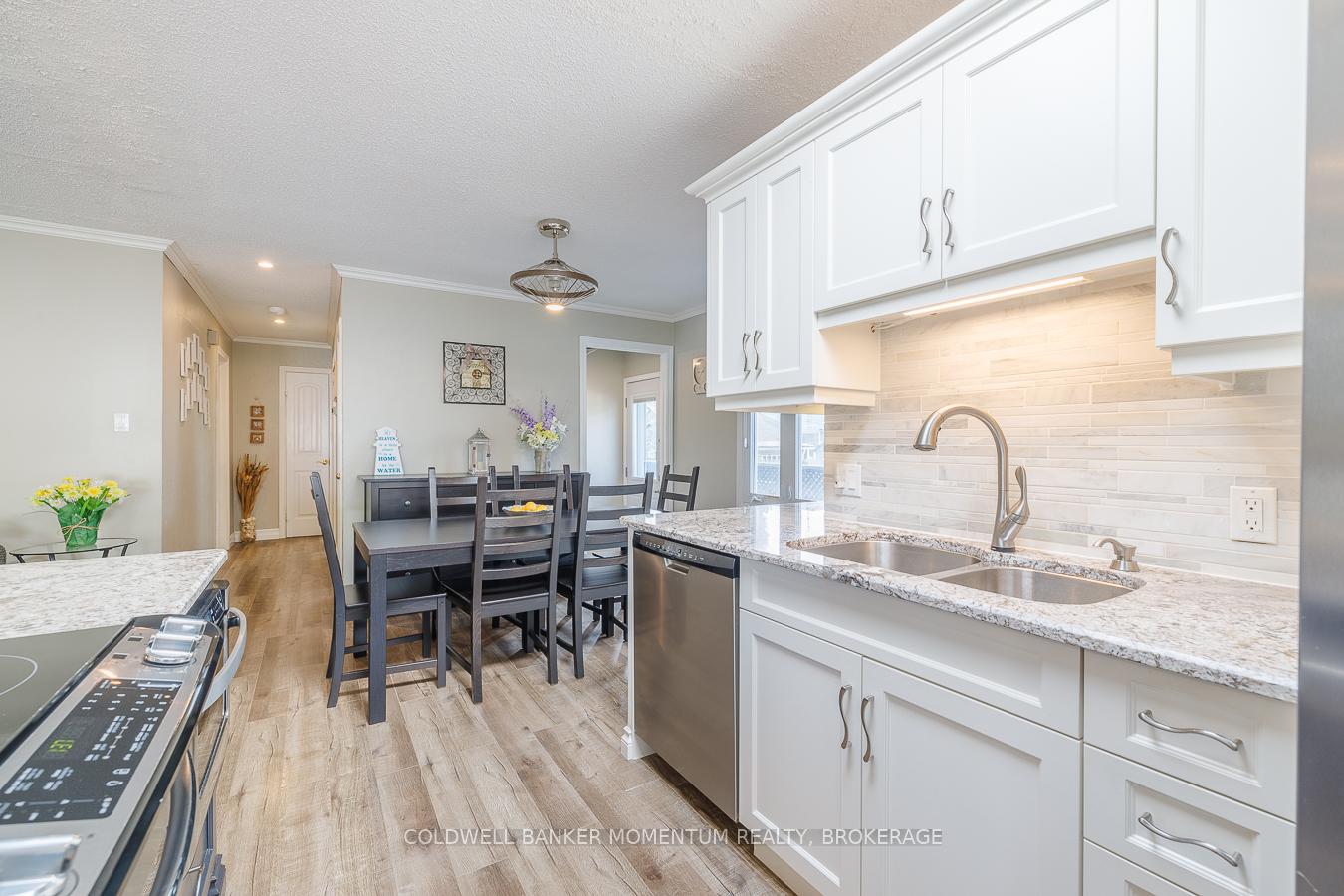 Photo 5 of 12 1/2 Beachaven Drive, St. Catharines, Port Weller — HOMEH