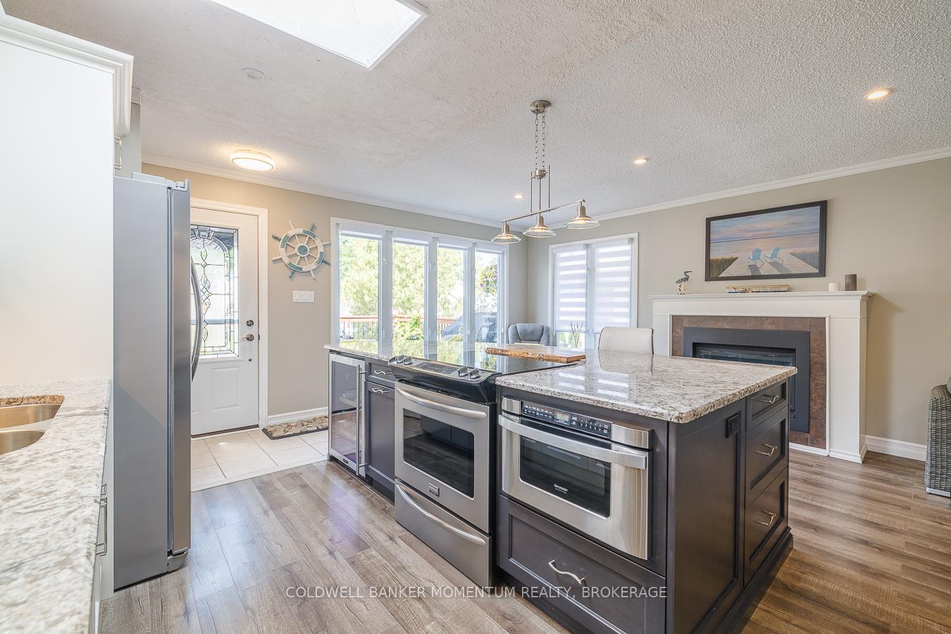 Photo 7 of 12 1/2 Beachaven Drive, St. Catharines, Port Weller — HOMEH