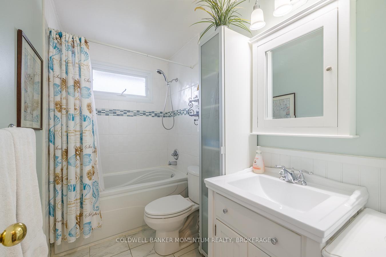 Photo 18 of 12 1/2 Beachaven Drive, St. Catharines, Port Weller — HOMEH