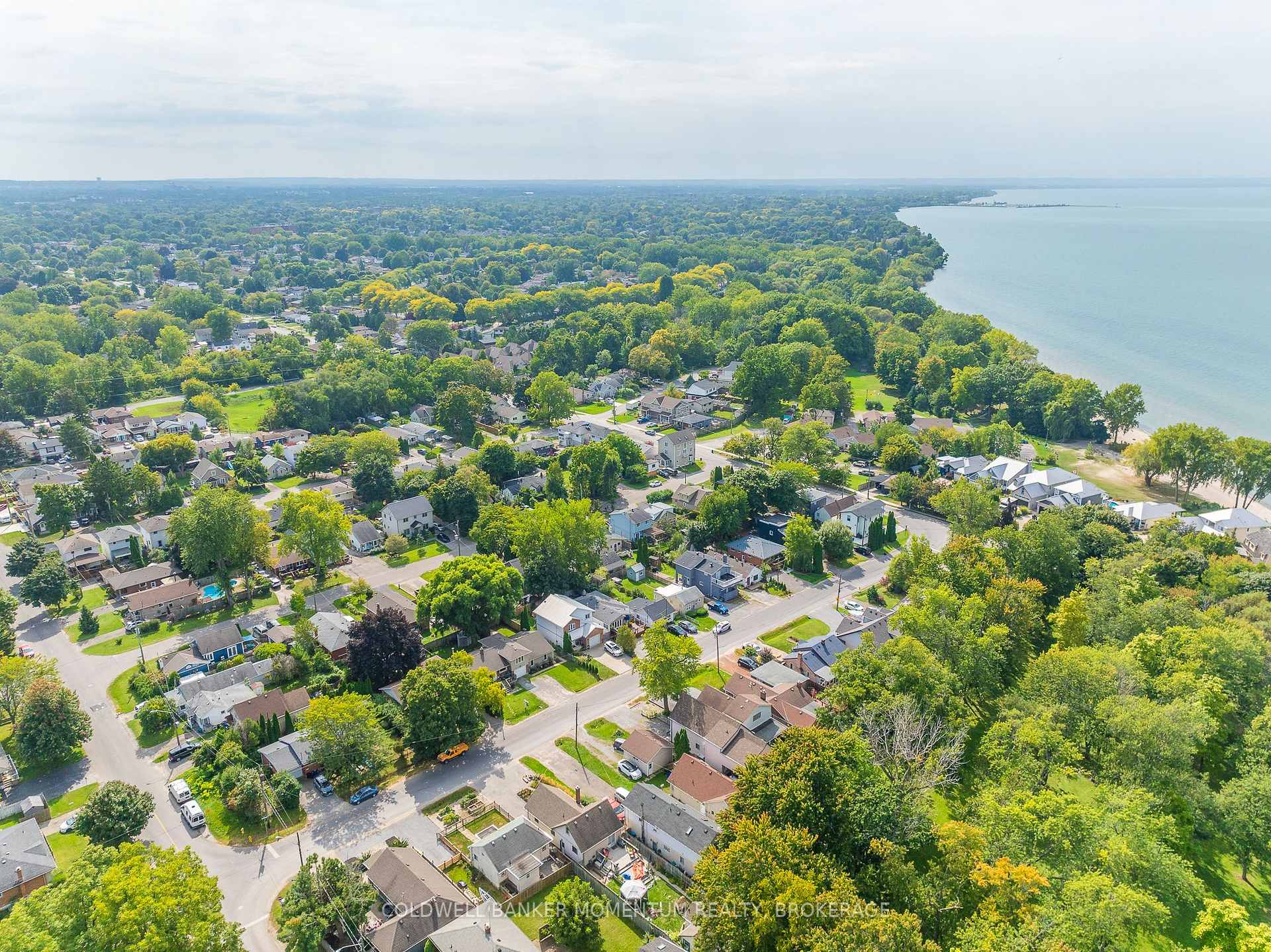 Photo 32 of 12 1/2 Beachaven Drive, St. Catharines, Port Weller — HOMEH