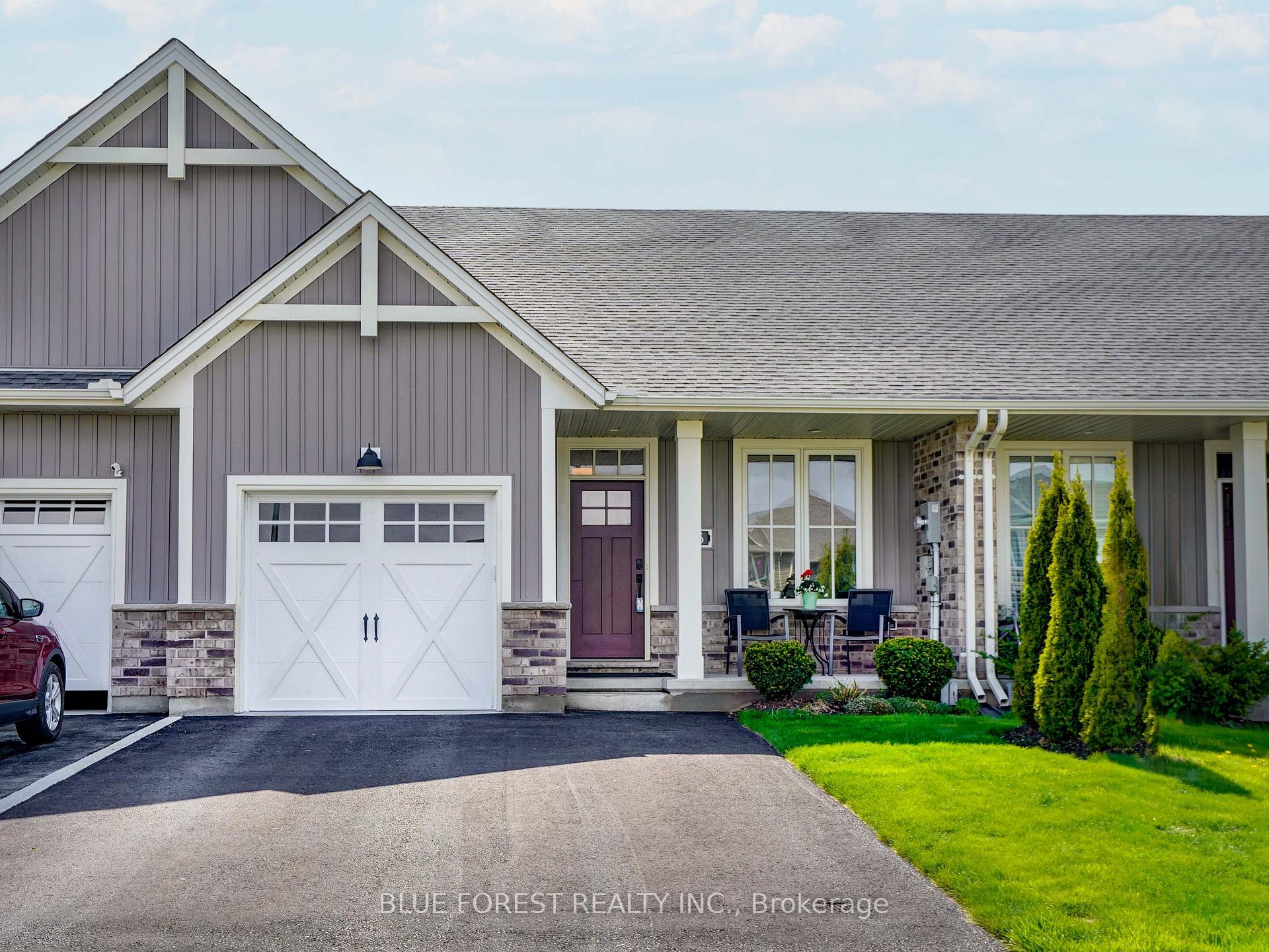 Photo 1 of 56 Renaissance Drive, St. Thomas — HOMEH