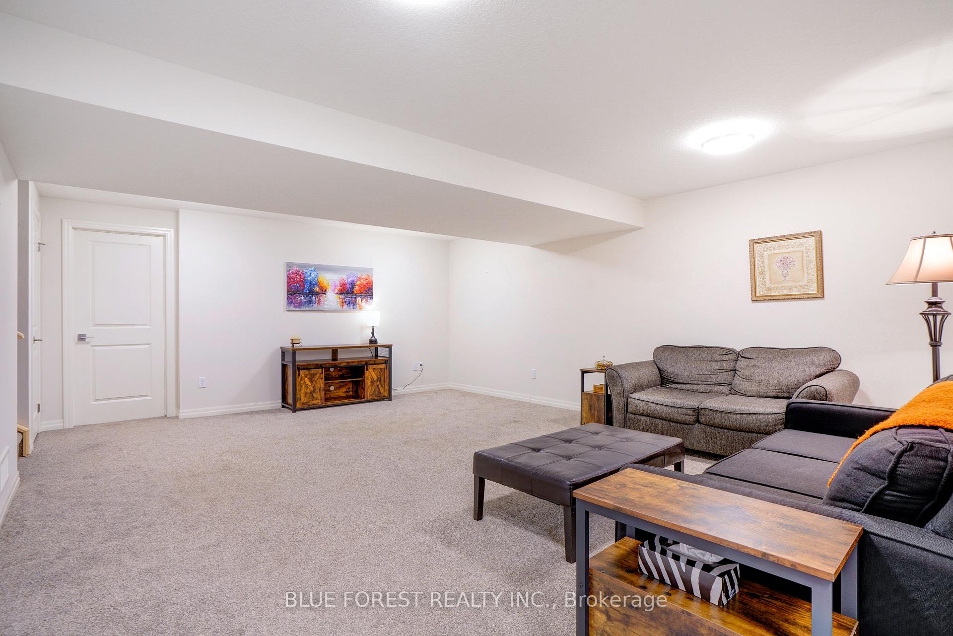 Photo 25 of 56 Renaissance Drive, St. Thomas — HOMEH