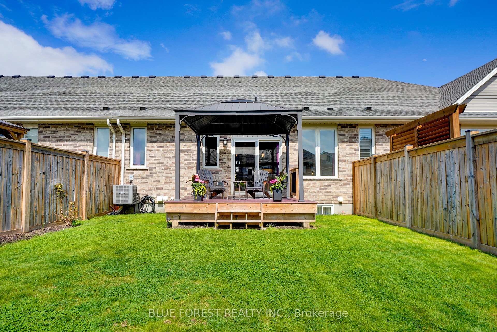 Photo 32 of 56 Renaissance Drive, St. Thomas — HOMEH