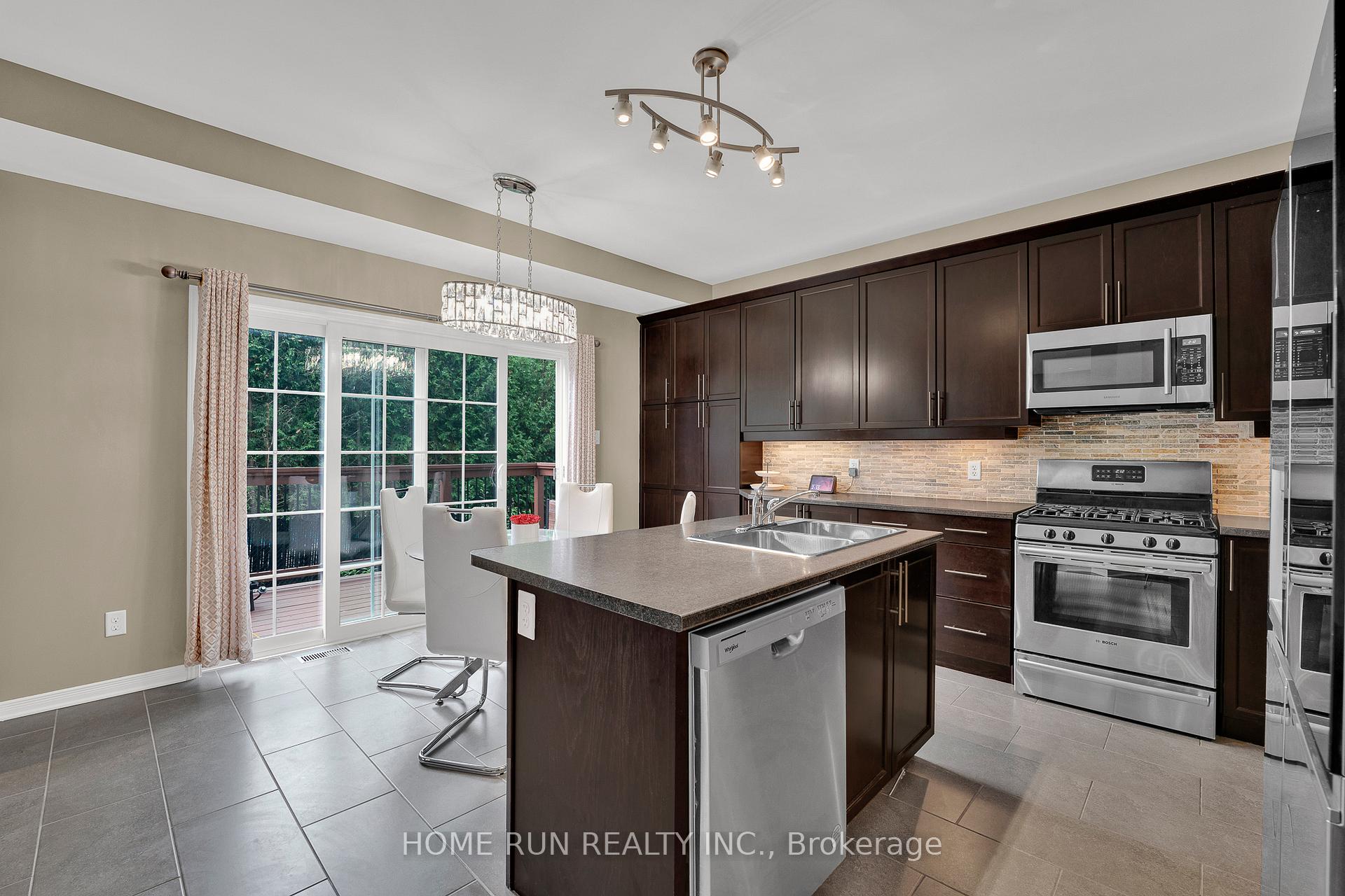 Photo 17 of 343 Eckerson Avenue, Ottawa, Stittsville (South) — HOMEH