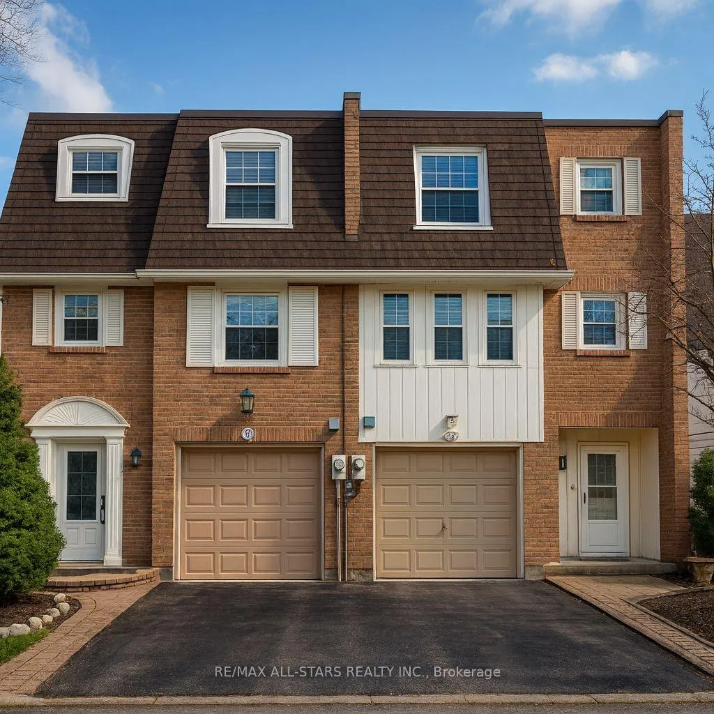 Front of 6 Hepworth Way