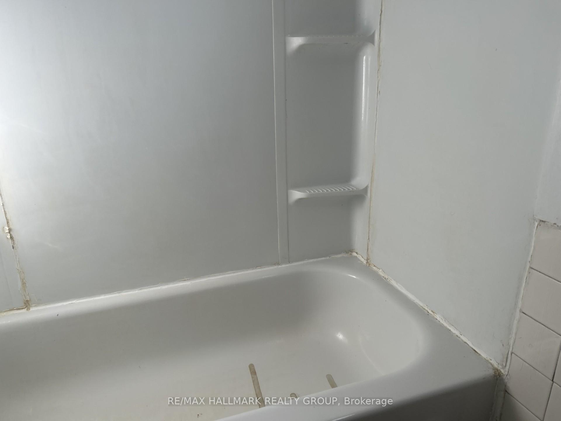 Photo 19 of Unit 2, 6094 Ottawa Street, Ottawa, Richmond — HOMEH
