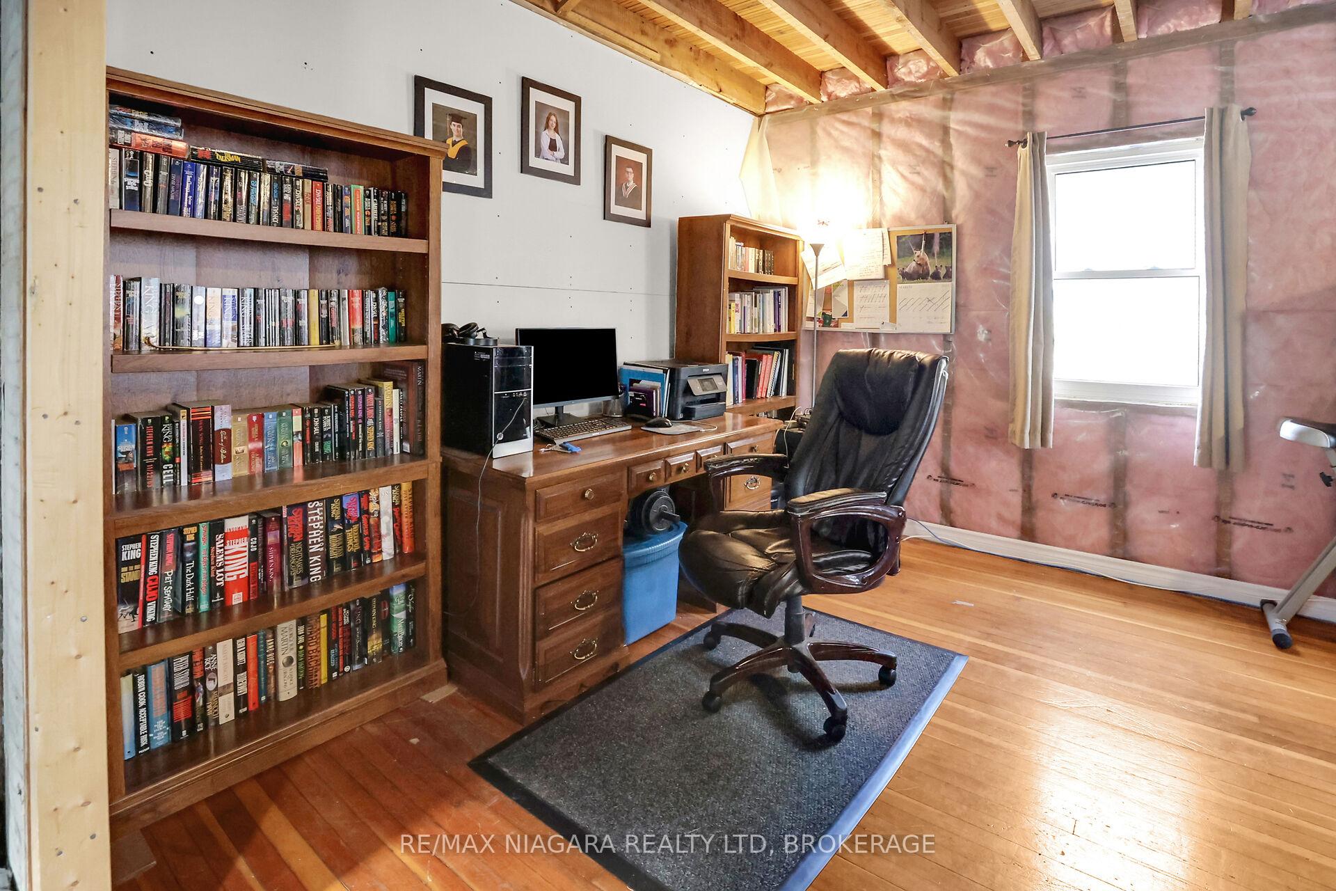 Photo 21 of 6 Ida Street, St. Catharines, E. Chester — HOMEH