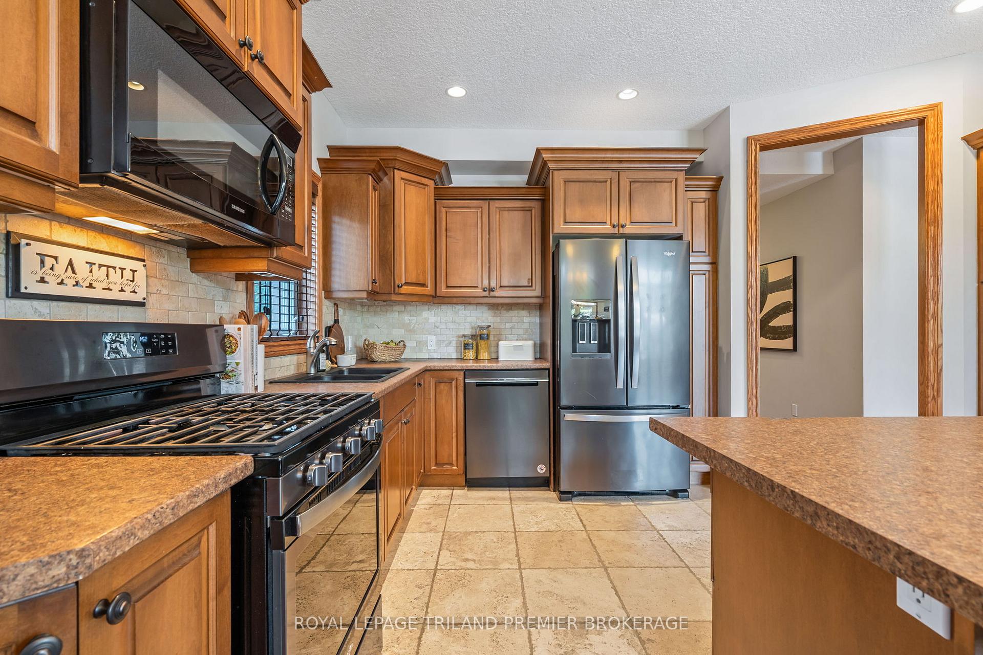Photo 19 of 167 Lake Margaret Trail, St. Thomas — HOMEH