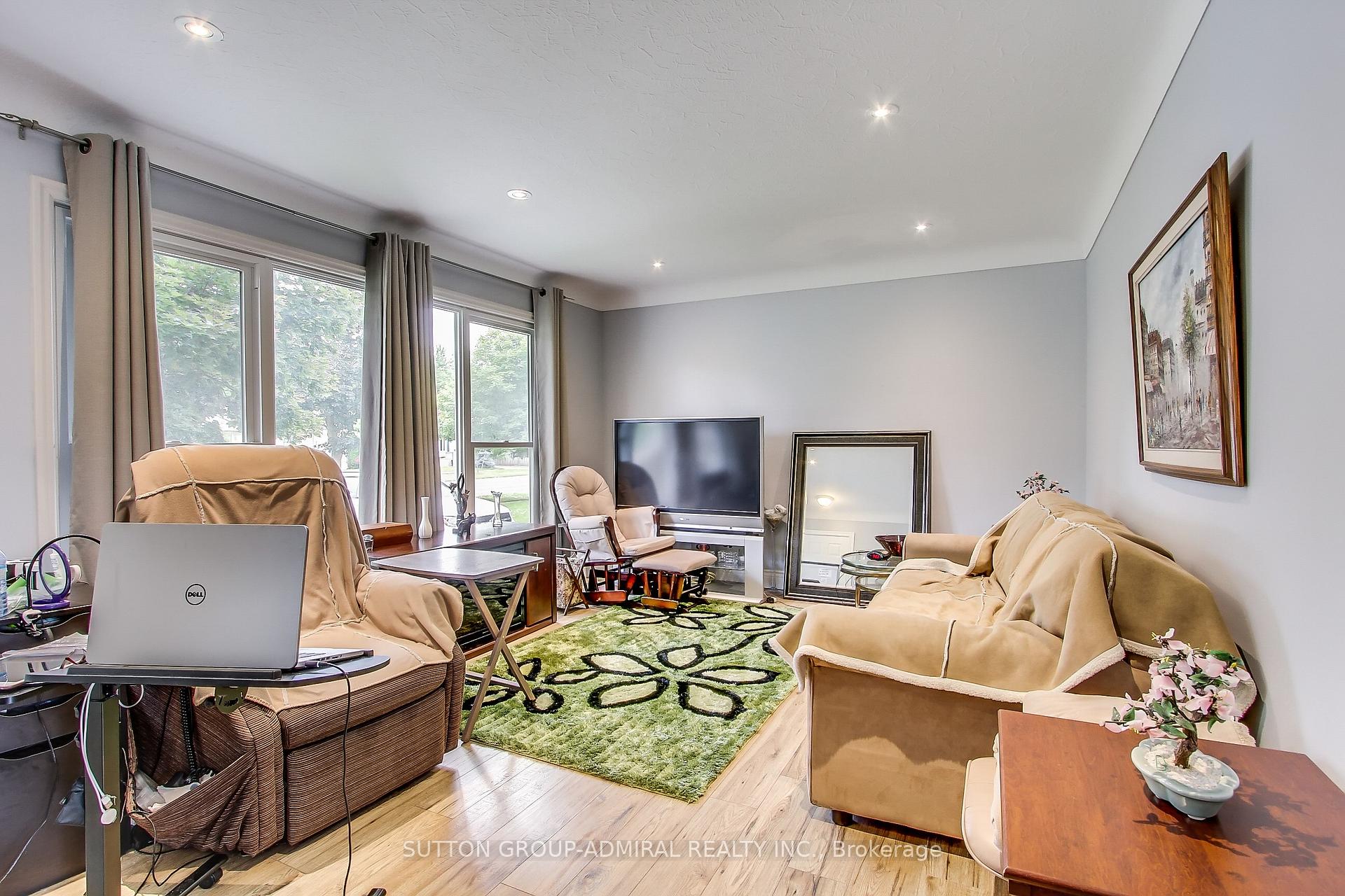 Photo 8 of 571 Geneva Street, St. Catharines, Lakeport — HOMEH