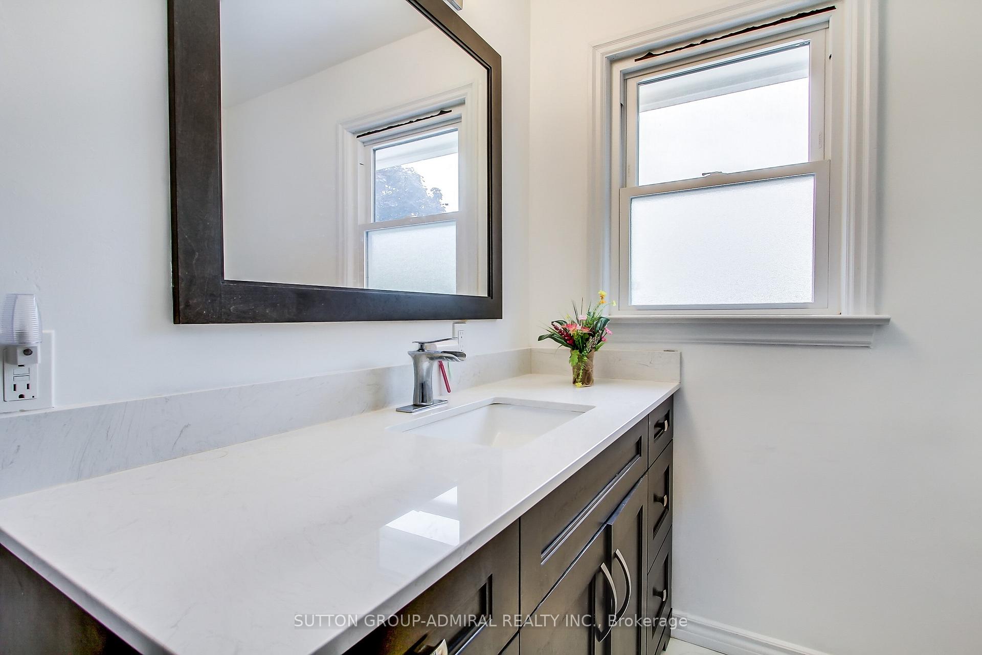 Photo 24 of 571 Geneva Street, St. Catharines, Lakeport — HOMEH
