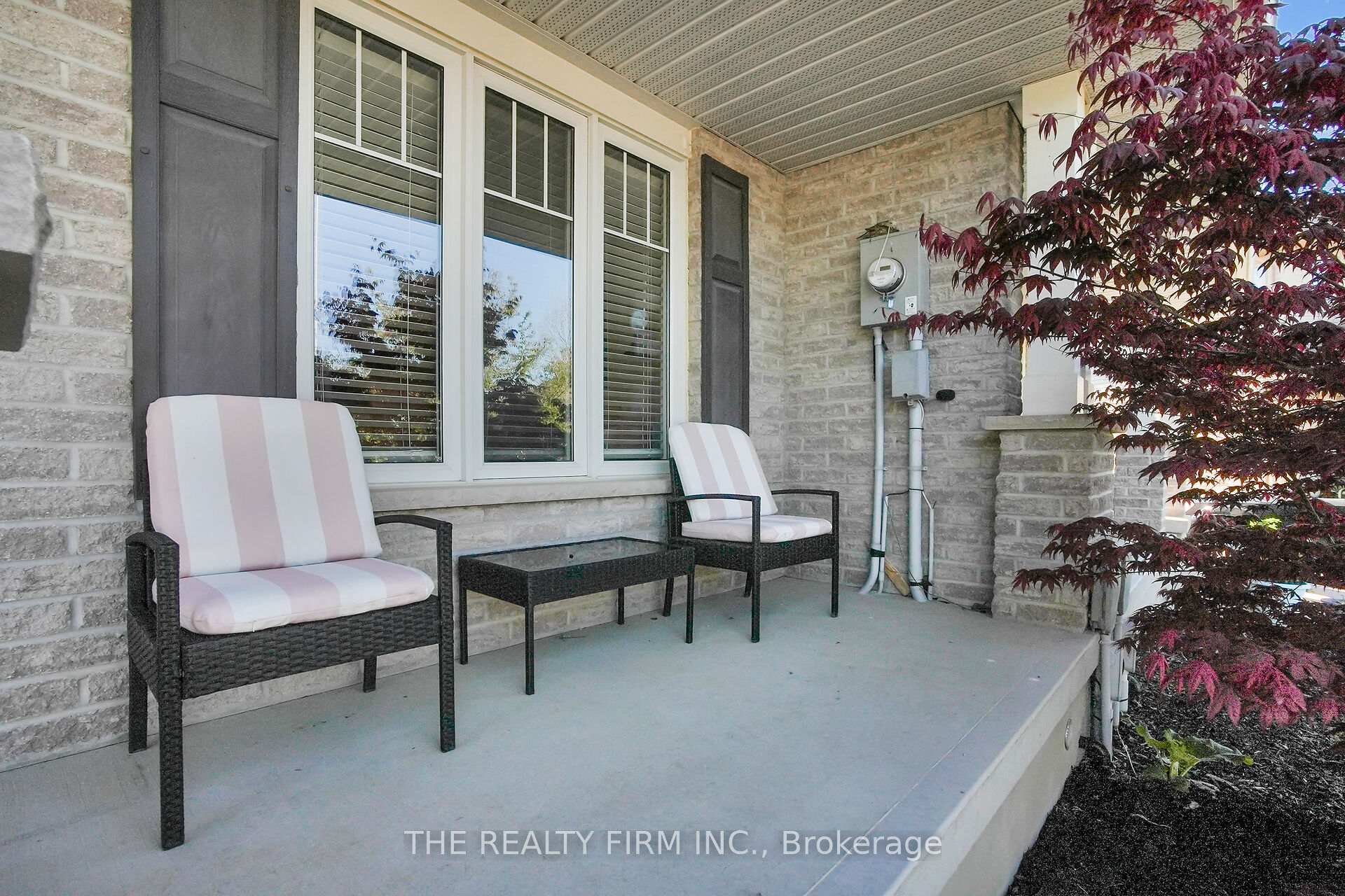 Photo 3 of 11 Cardinal Court, St. Thomas — HOMEH