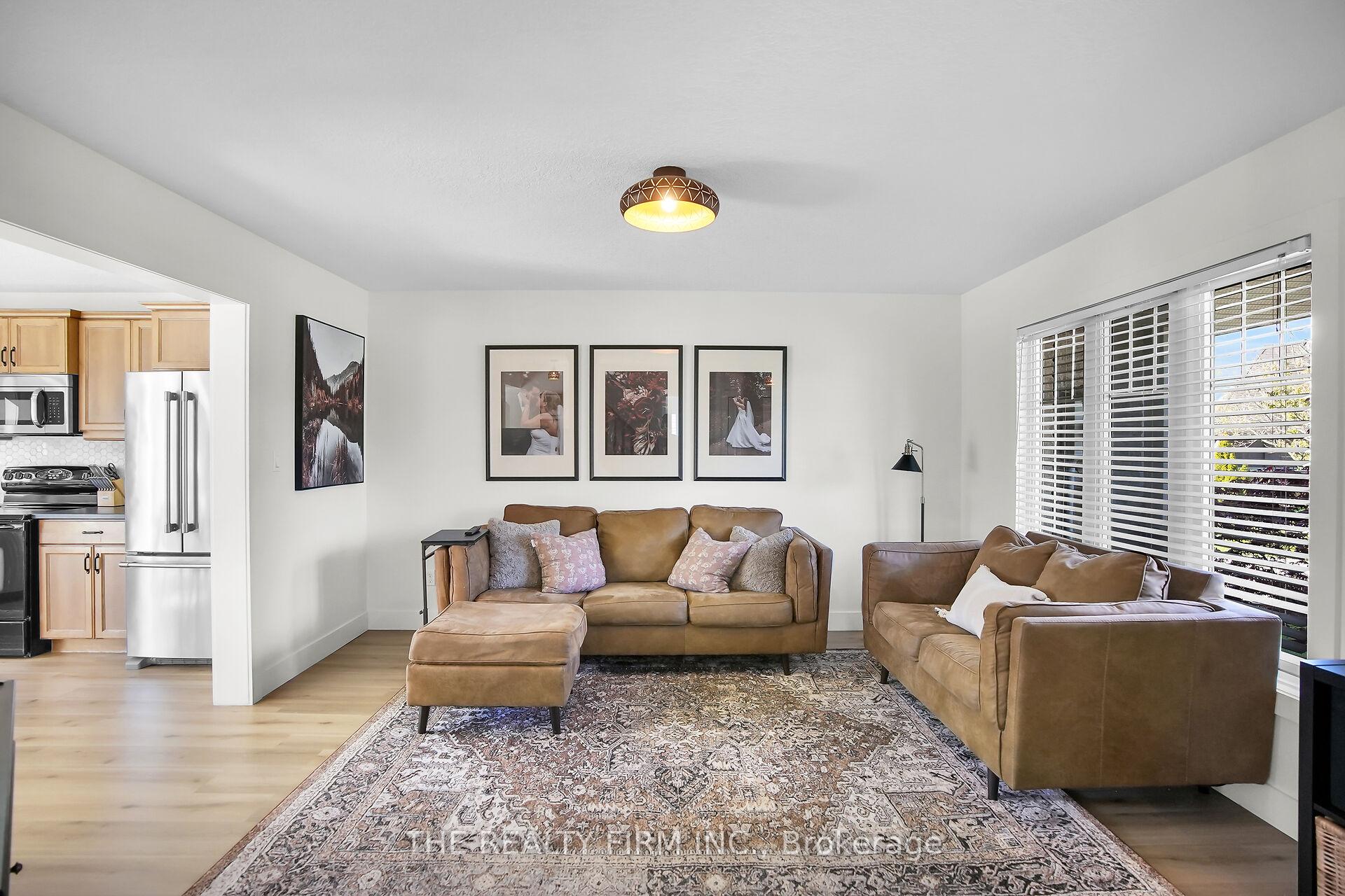 Photo 5 of 11 Cardinal Court, St. Thomas — HOMEH