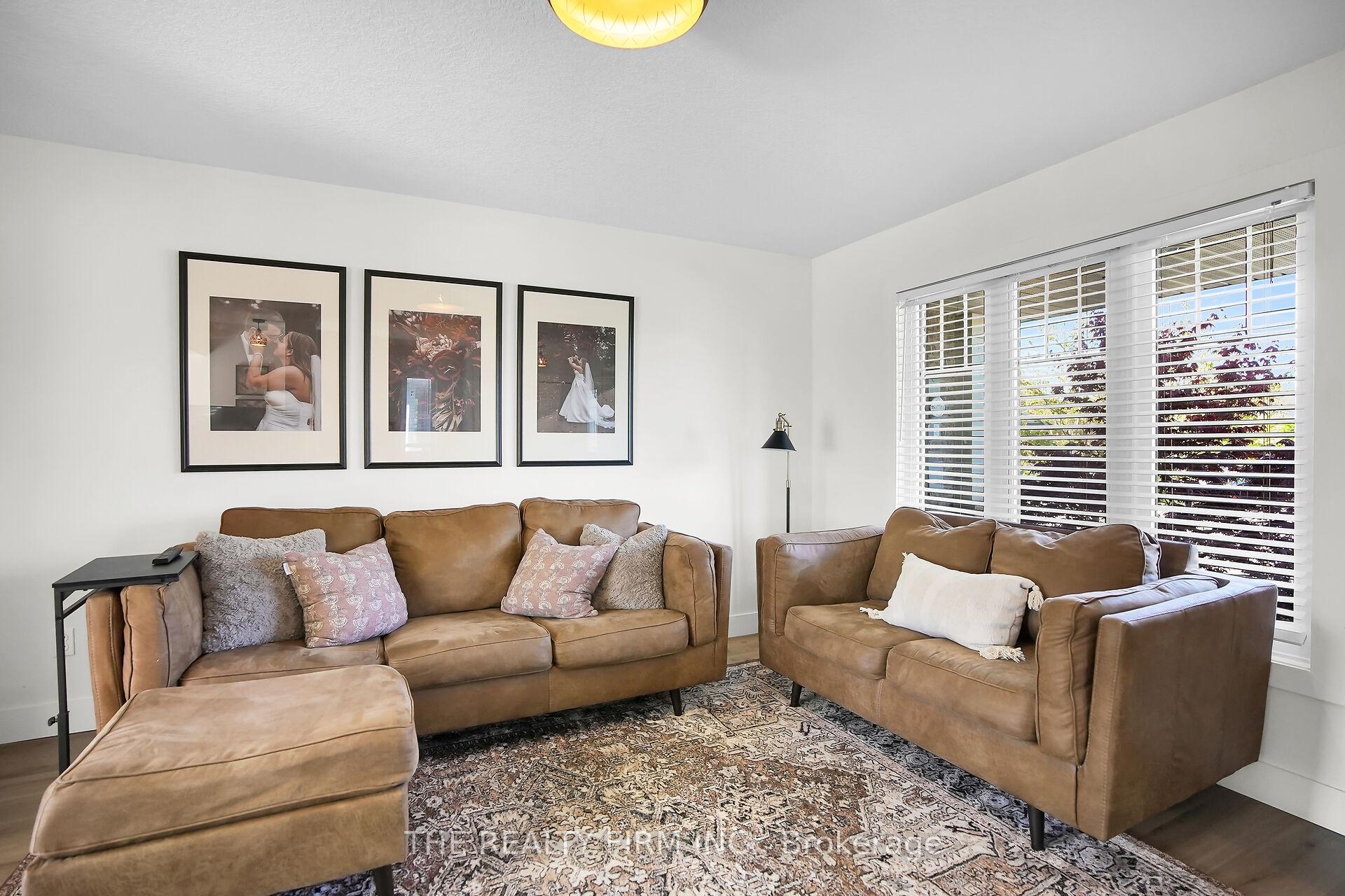 Photo 6 of 11 Cardinal Court, St. Thomas — HOMEH