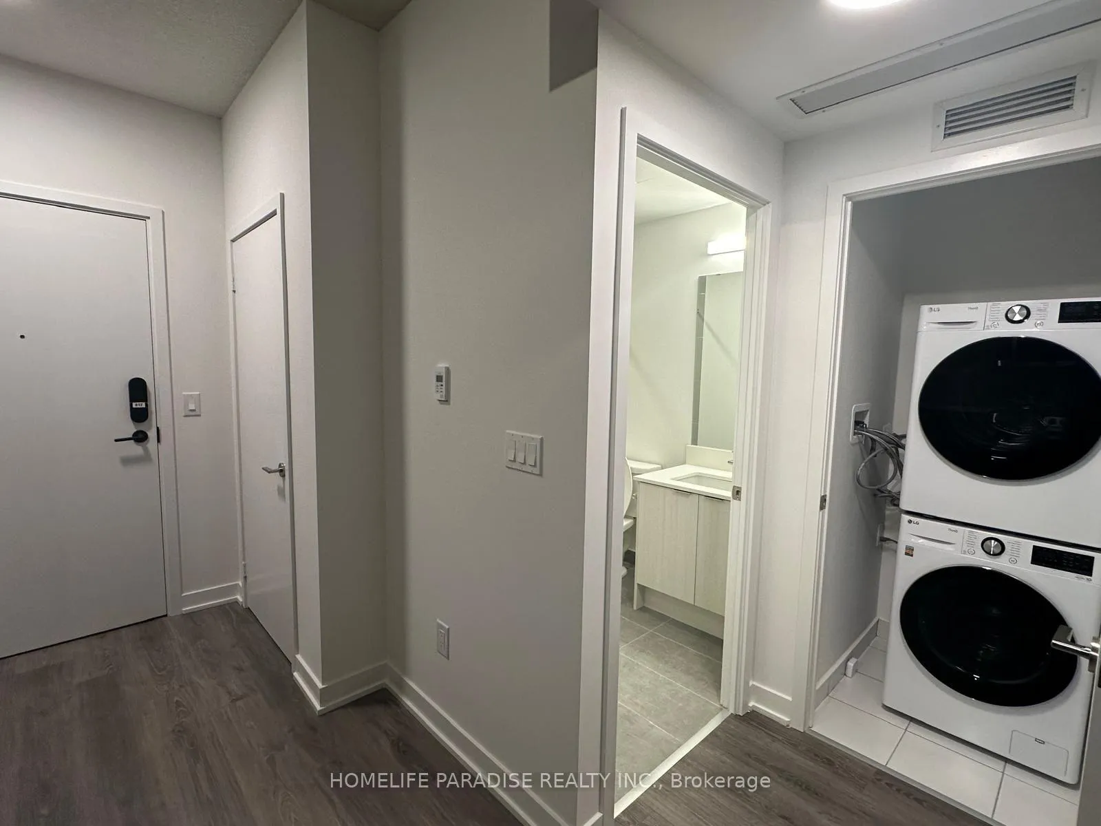 Photo 14 of 225 Malta Avenue, Brampton, Fletcher's Creek South — HOMEH