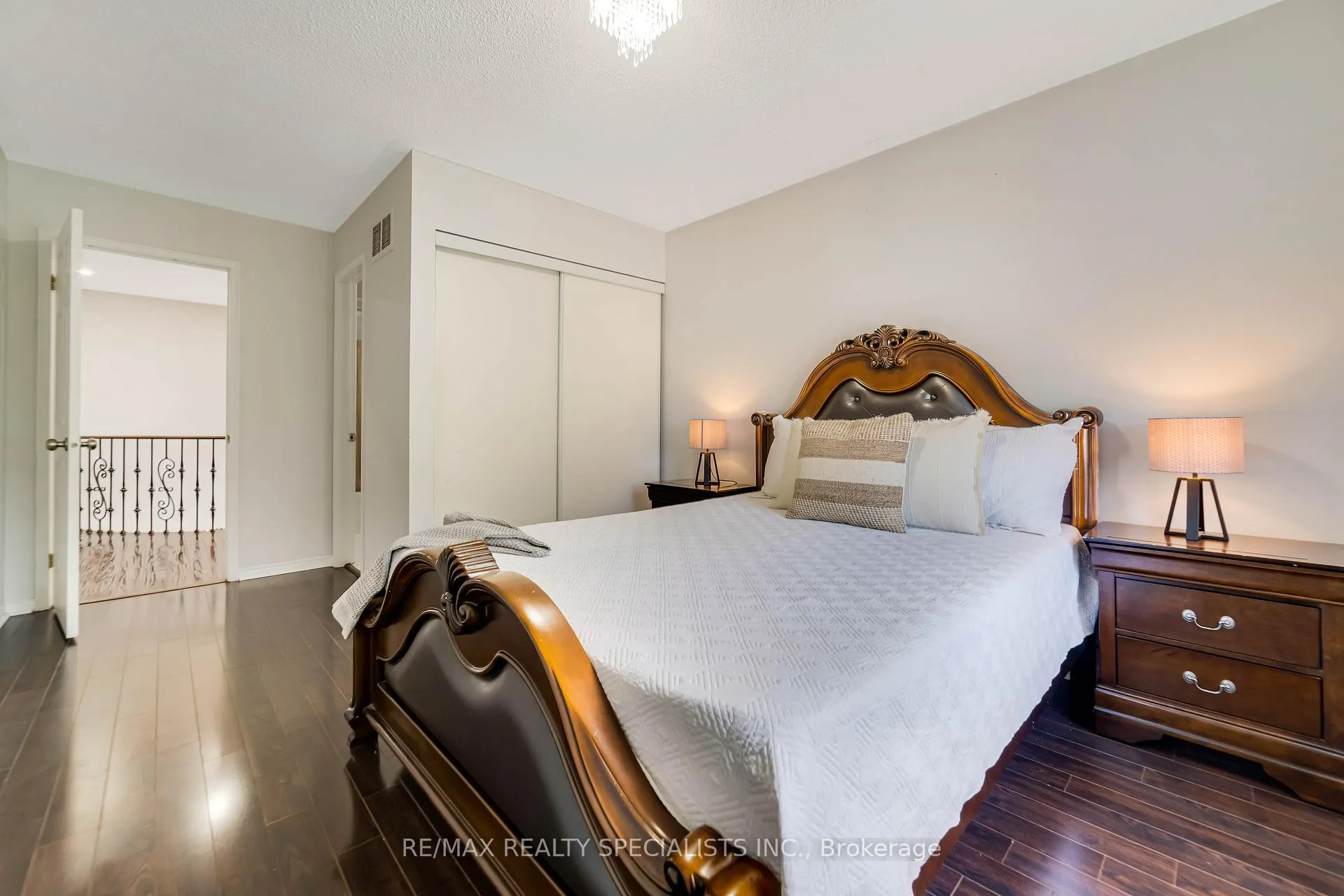 Photo 27 of 220 Cresthaven Road, Brampton, Snelgrove — HOMEH