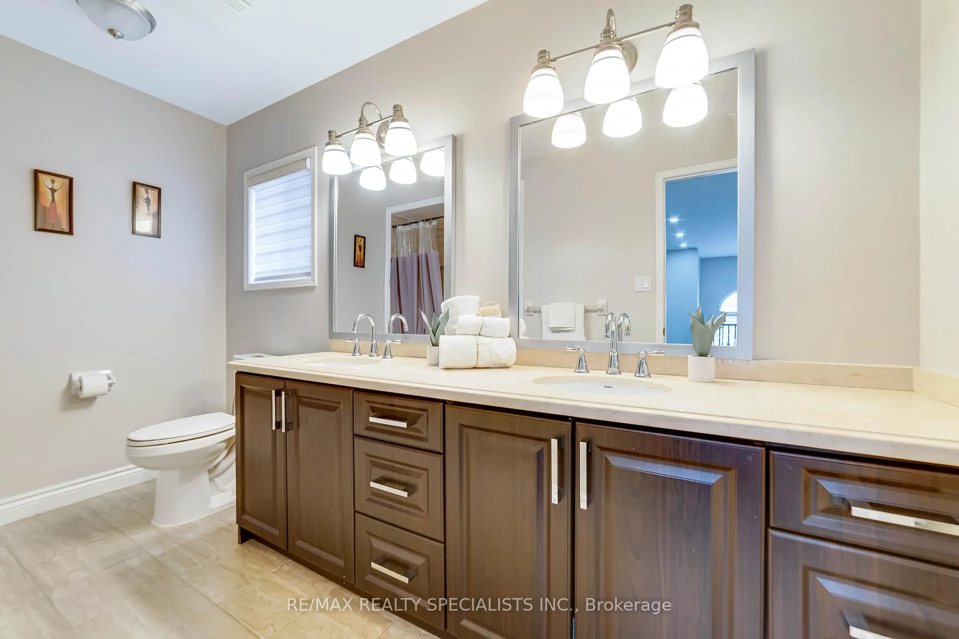 Photo 30 of 220 Cresthaven Road, Brampton, Snelgrove — HOMEH