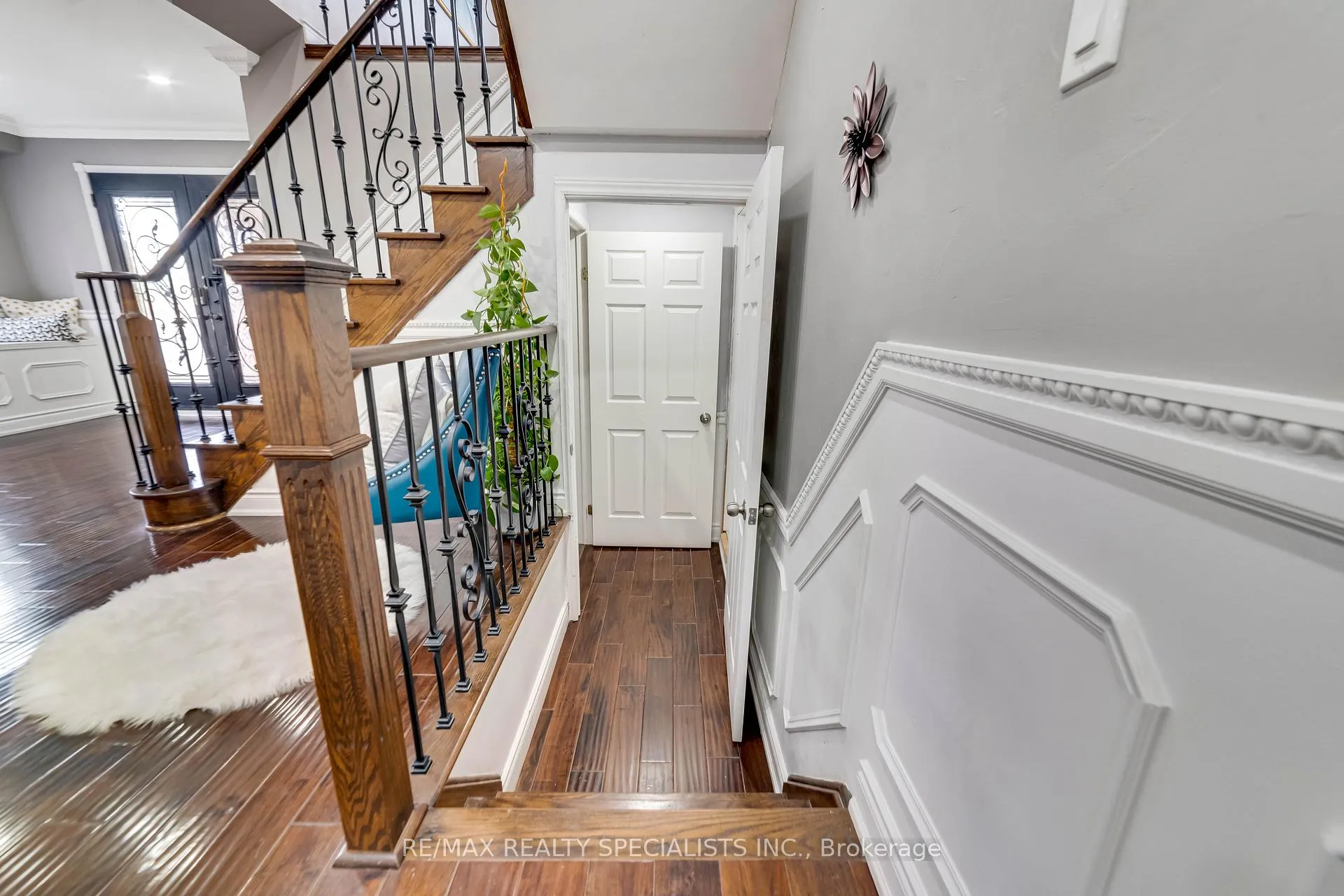 Photo 33 of 220 Cresthaven Road, Brampton, Snelgrove — HOMEH