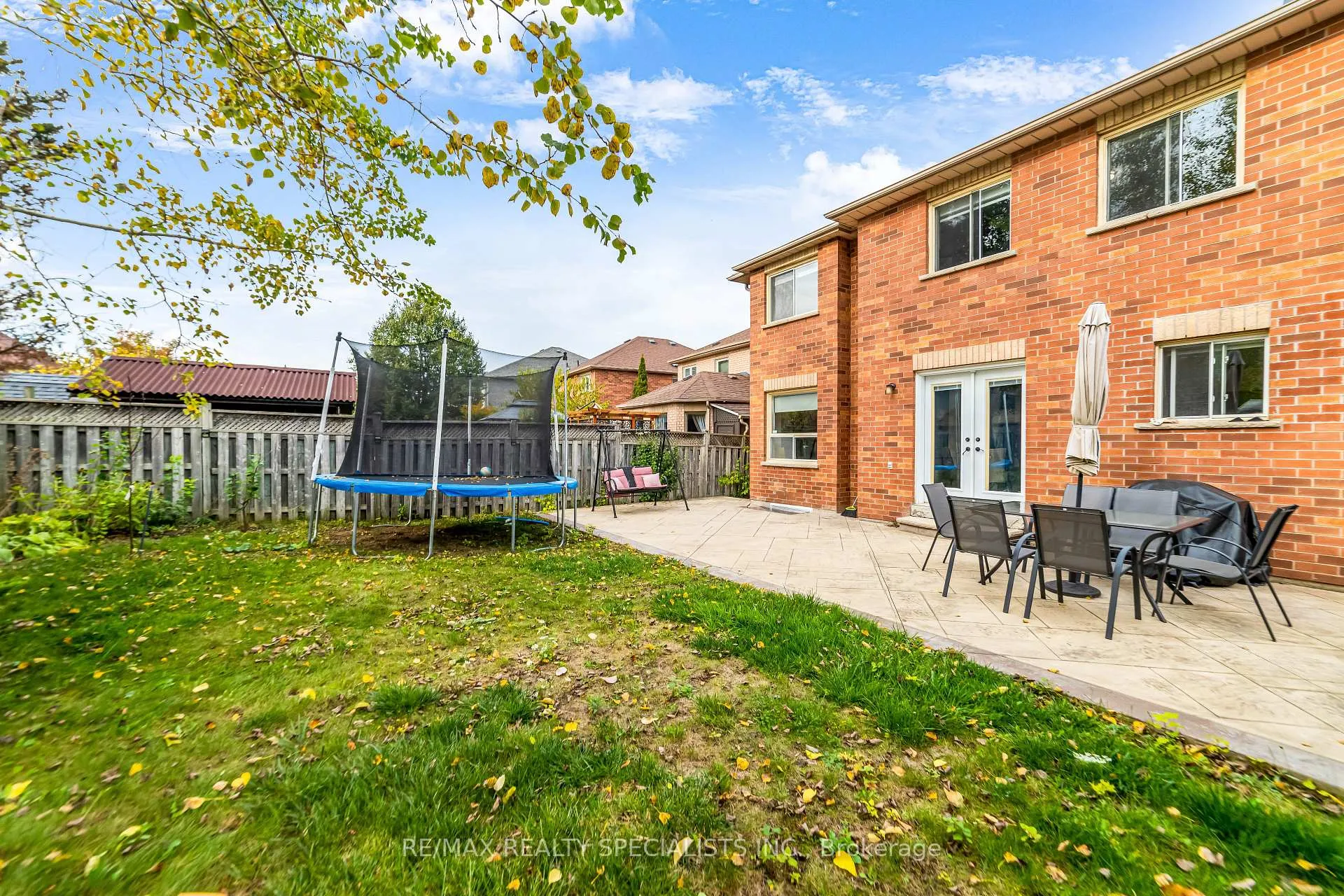Photo 43 of 220 Cresthaven Road, Brampton, Snelgrove — HOMEH